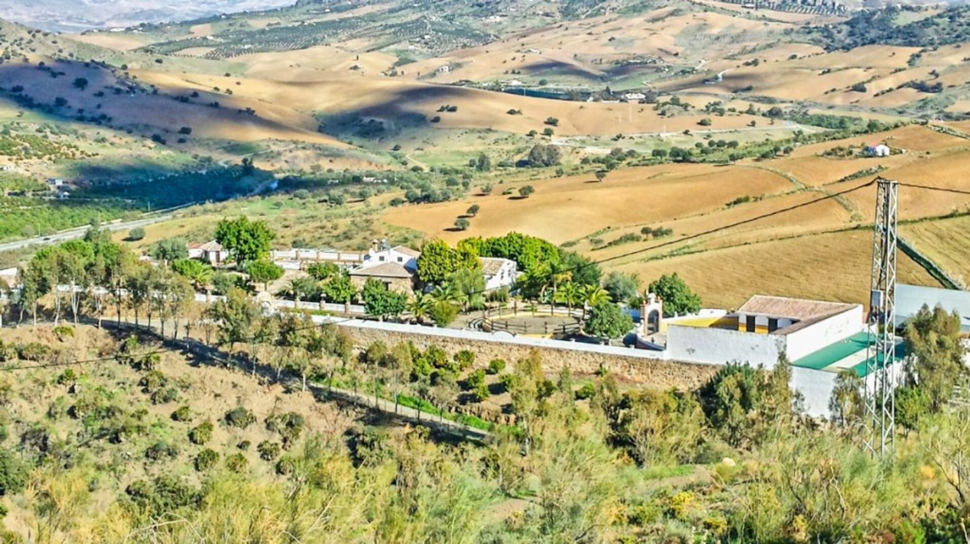 жилой дом в Casarabonela, Andalucía 10737811