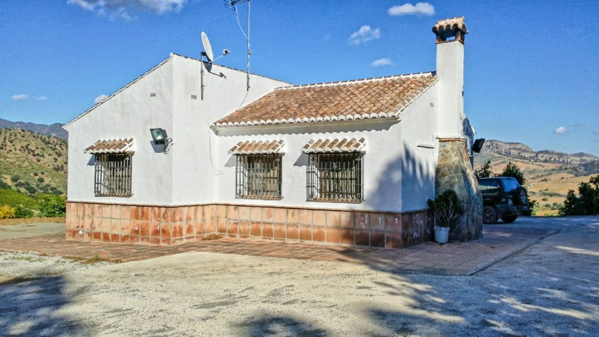 Будинок в Casarabonela, Andalucía 10737811