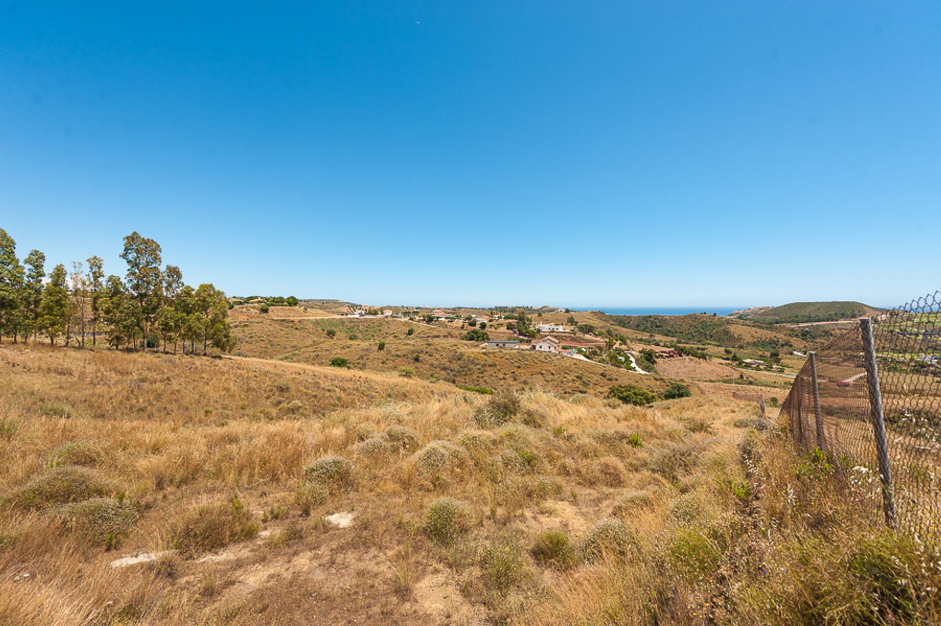 Land im Las Lagunas de Mijas, Andalucía 10737880