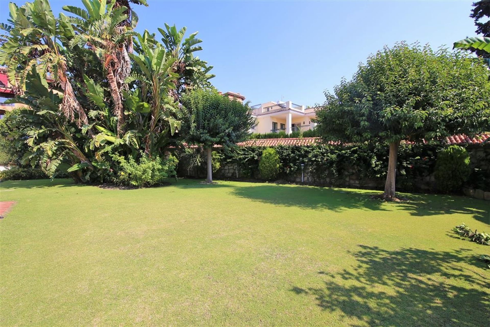 Huis in Estepona, Andalucía 10738160