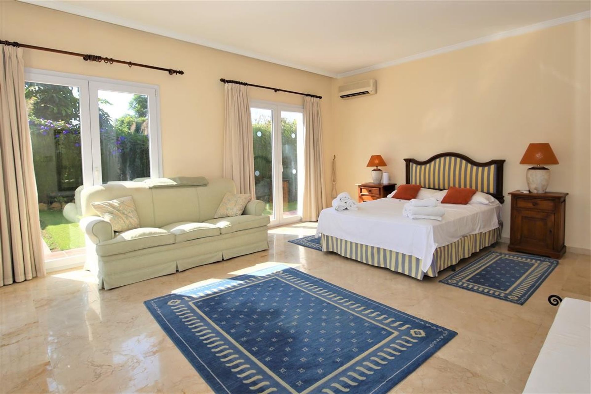 Huis in Estepona, Andalusië 10738160