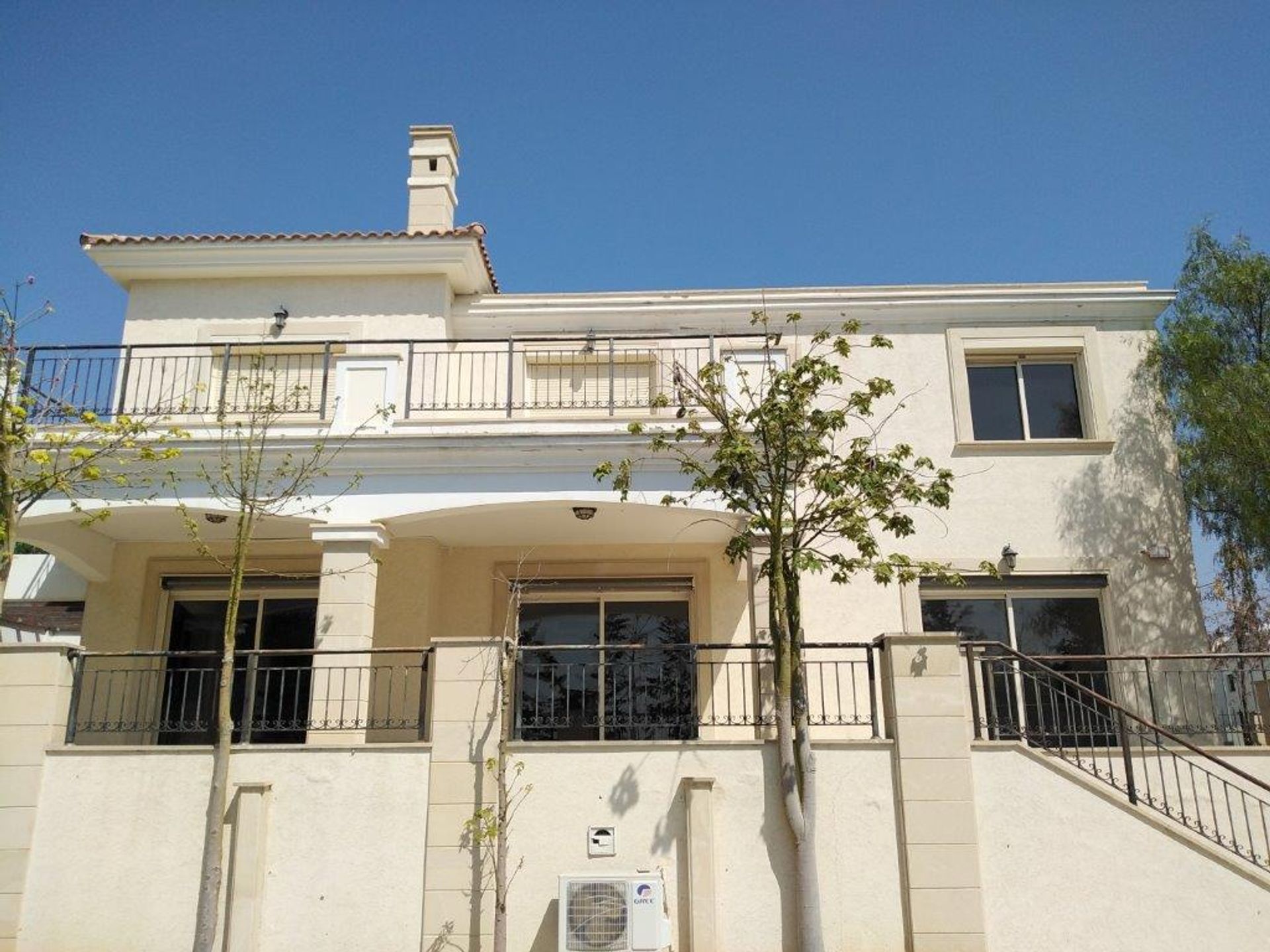 rumah dalam Agios Tychon, Limassol 10738529