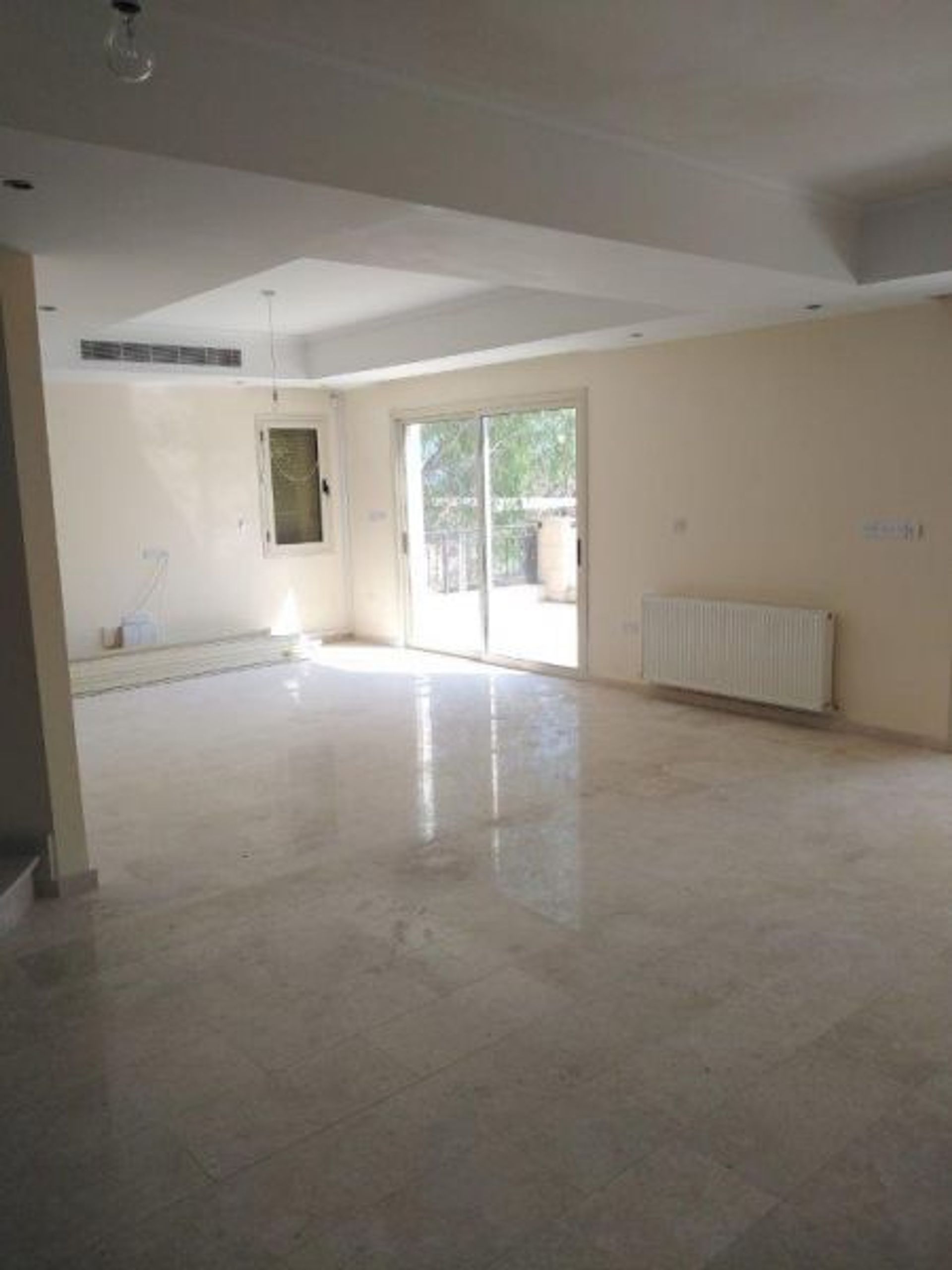 rumah dalam Agios Tychon, Limassol 10738529