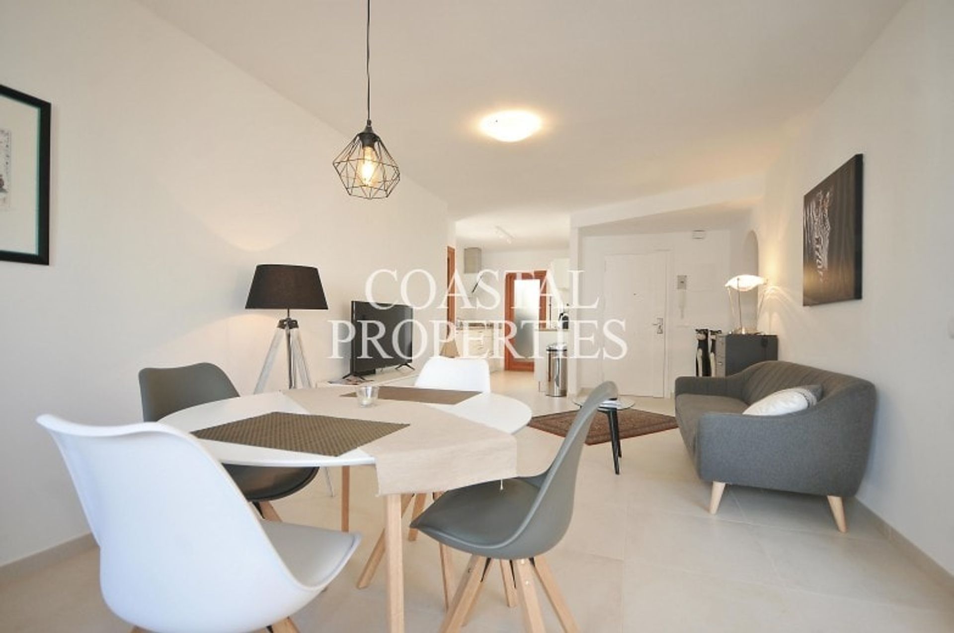 Condominium in Calvia, De Balearen 10738966