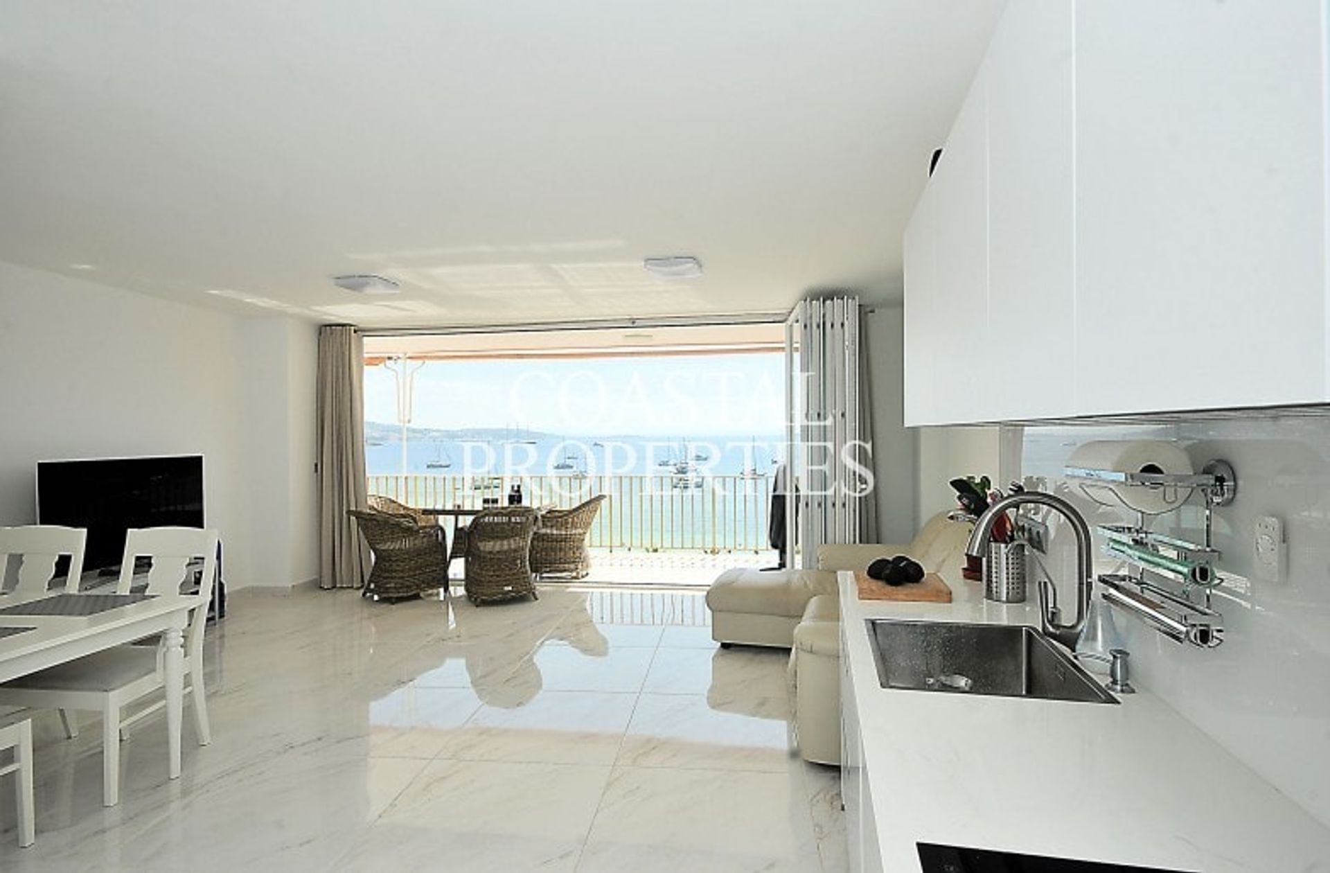 Condominio en Calvià, Islas Baleares 10738986