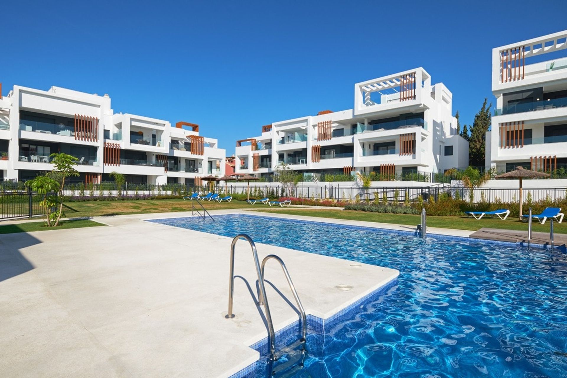 Osakehuoneisto sisään Estepona, Andalucía 10739567