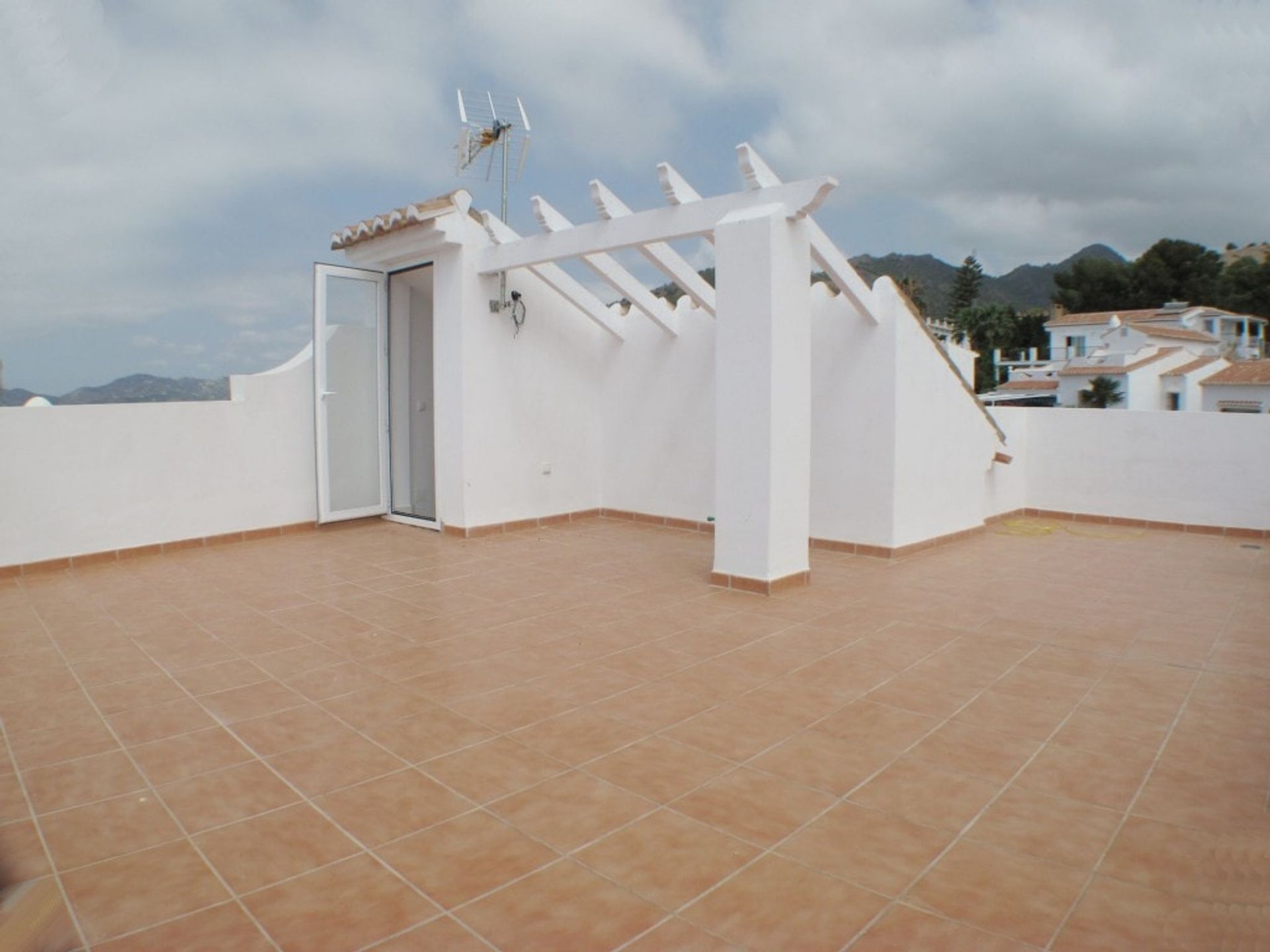 بيت في Frigiliana, Andalucía 10739763