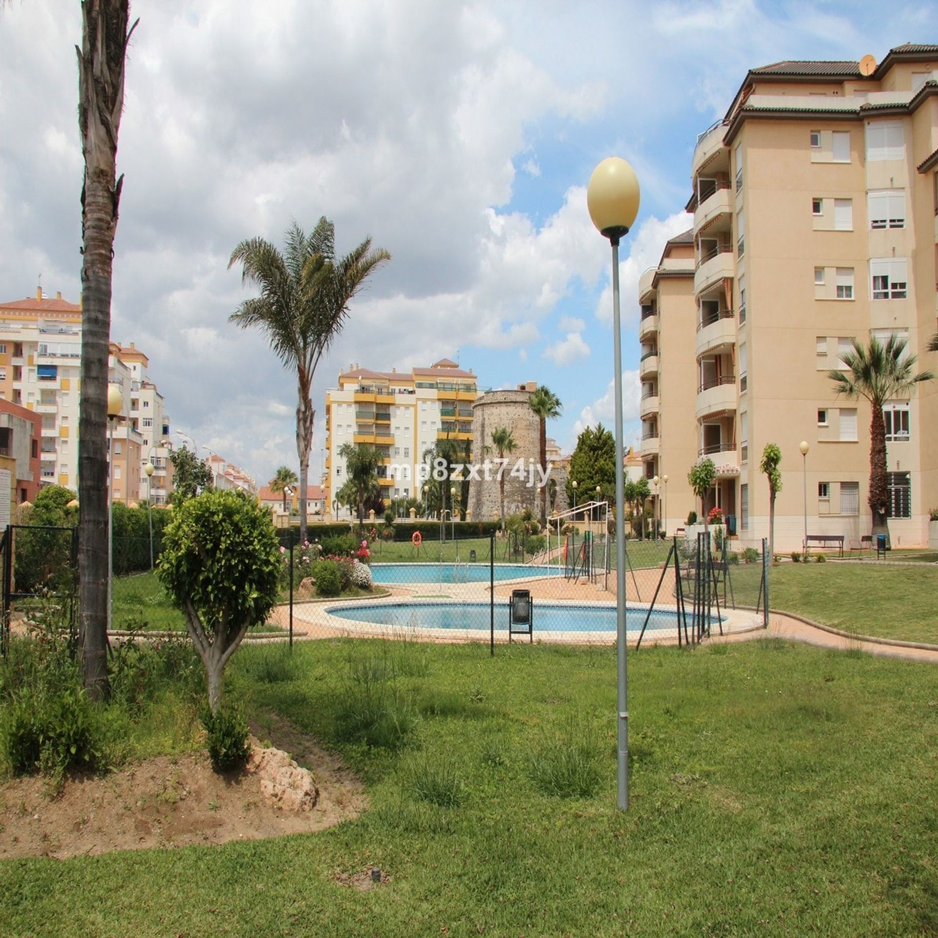 Condominium dans , Andalucía 10740157