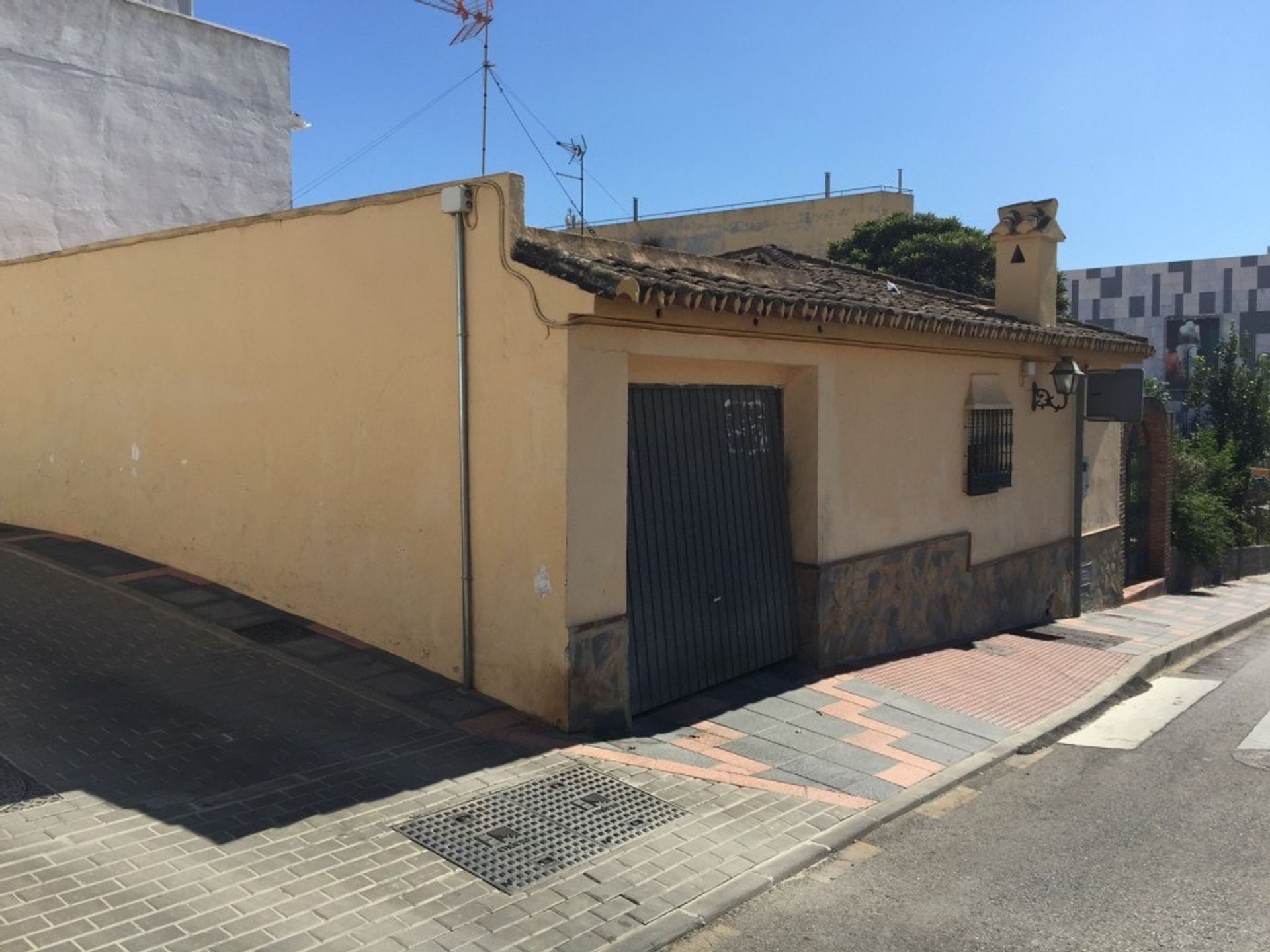 Casa nel Fuengirola, Andalusia 10740228