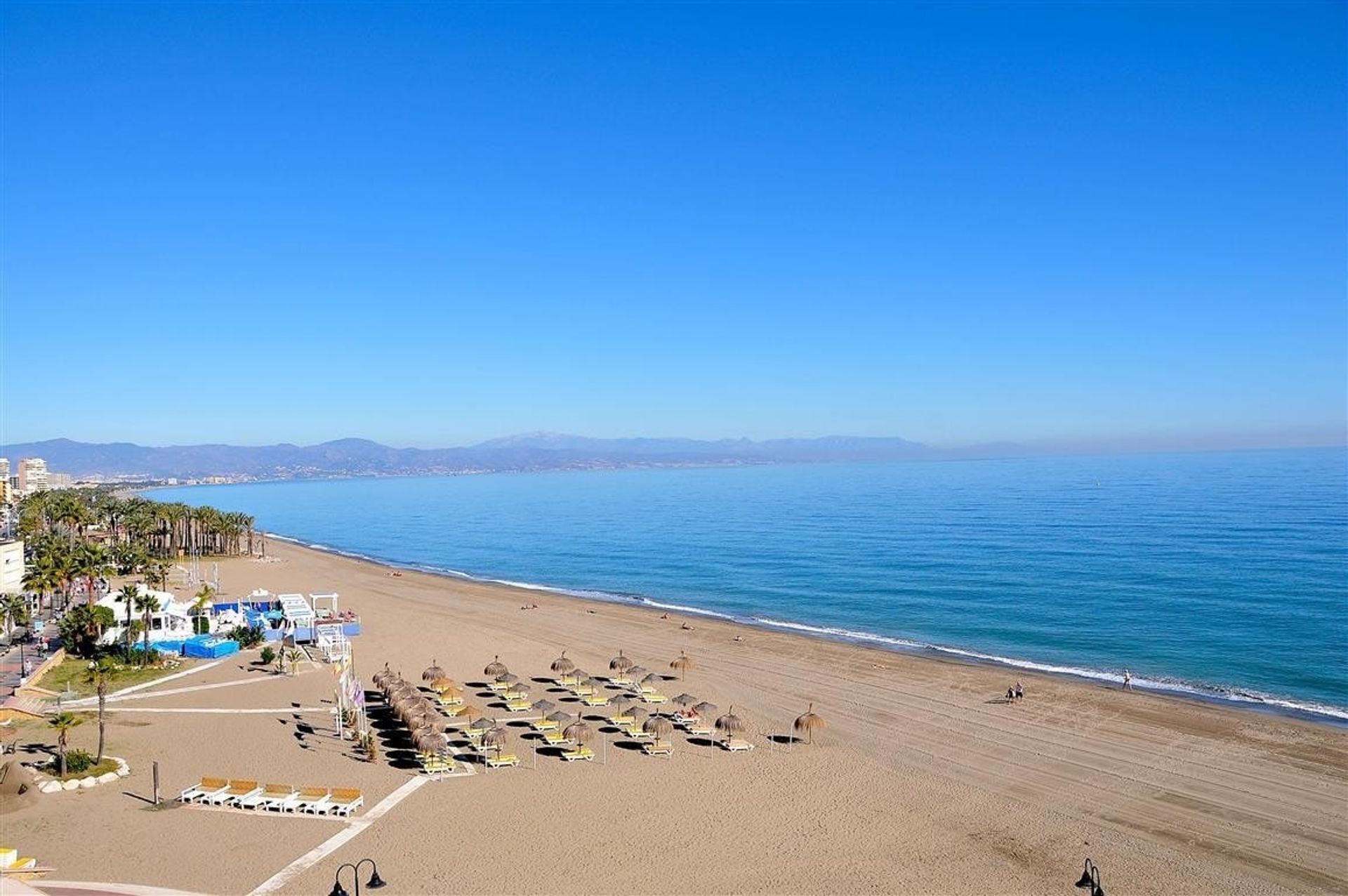 Eigentumswohnung im Alhaurin de la Torre, Andalusien 10740513