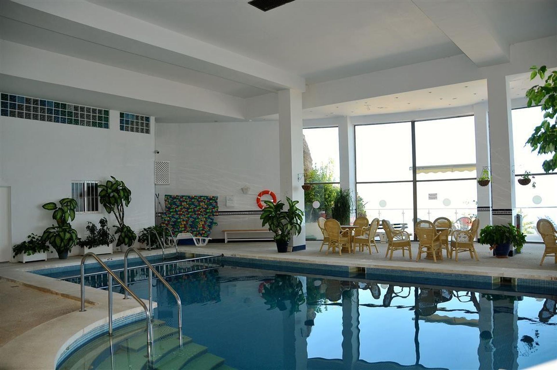 Condominium in Alhaurín de la Torre, Andalucía 10740513