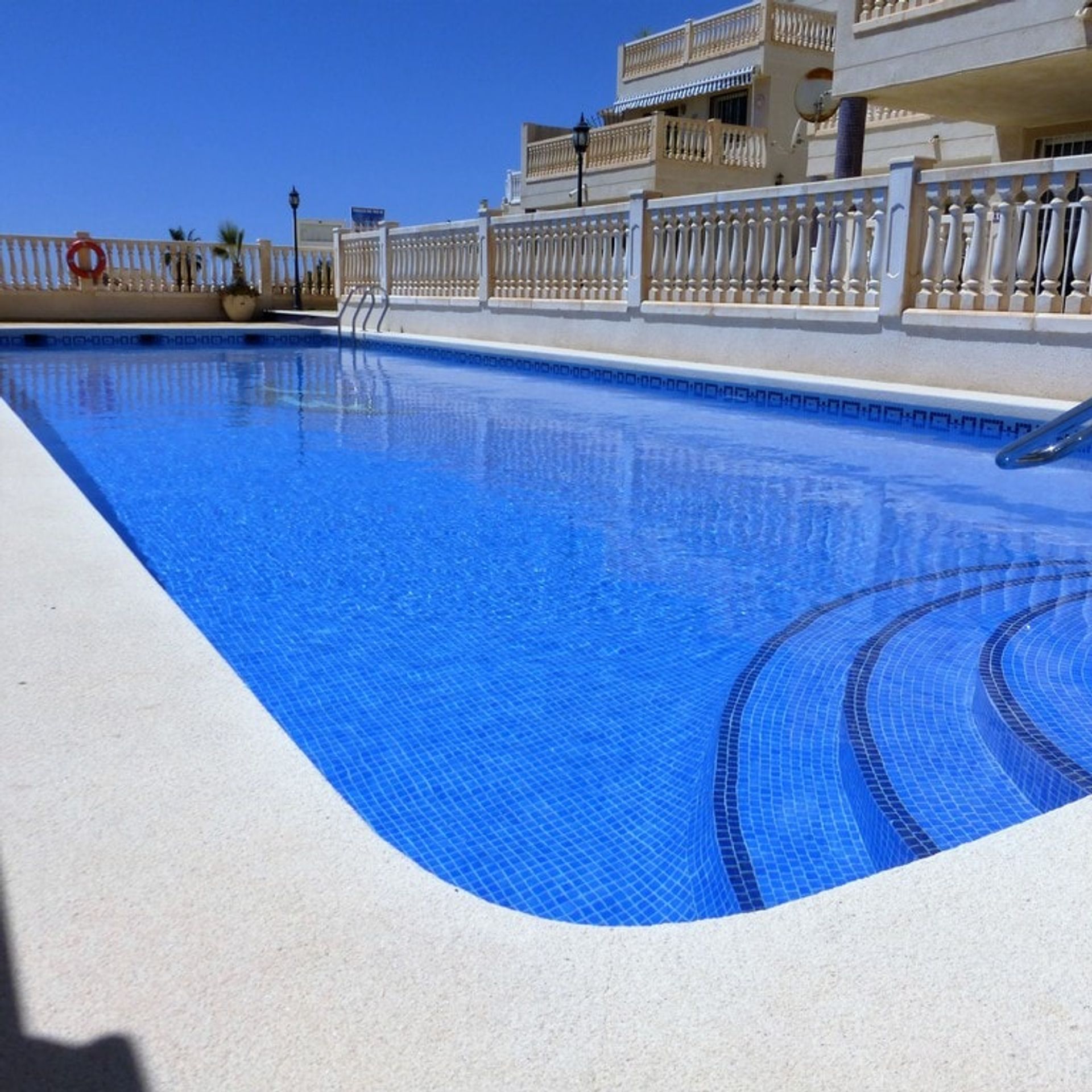 Condominium in Mazarron, Murcia 10740654