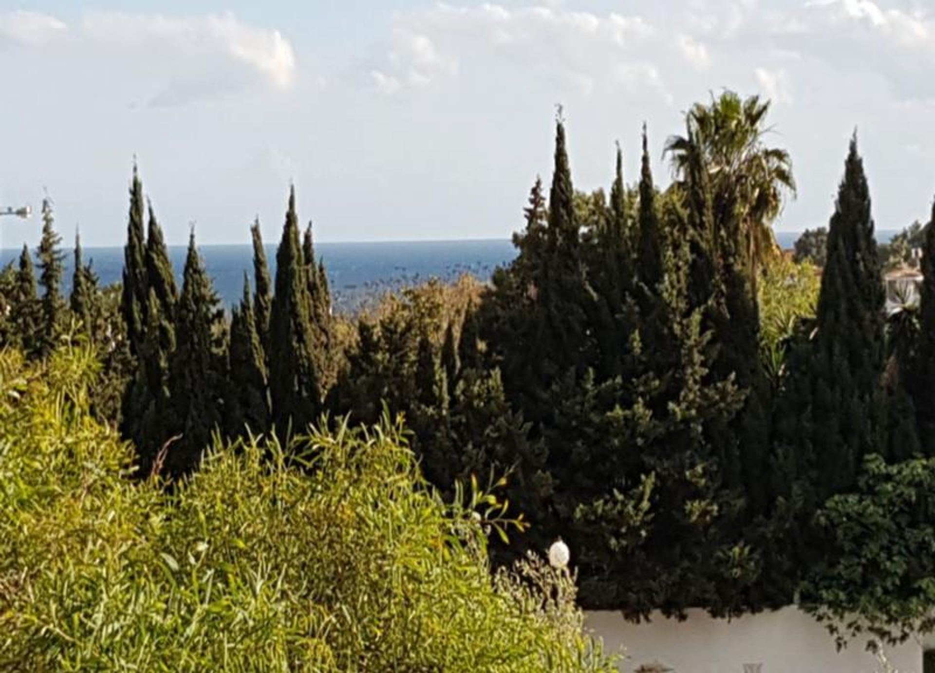 Tierra en Marbella, Andalucía 10740780