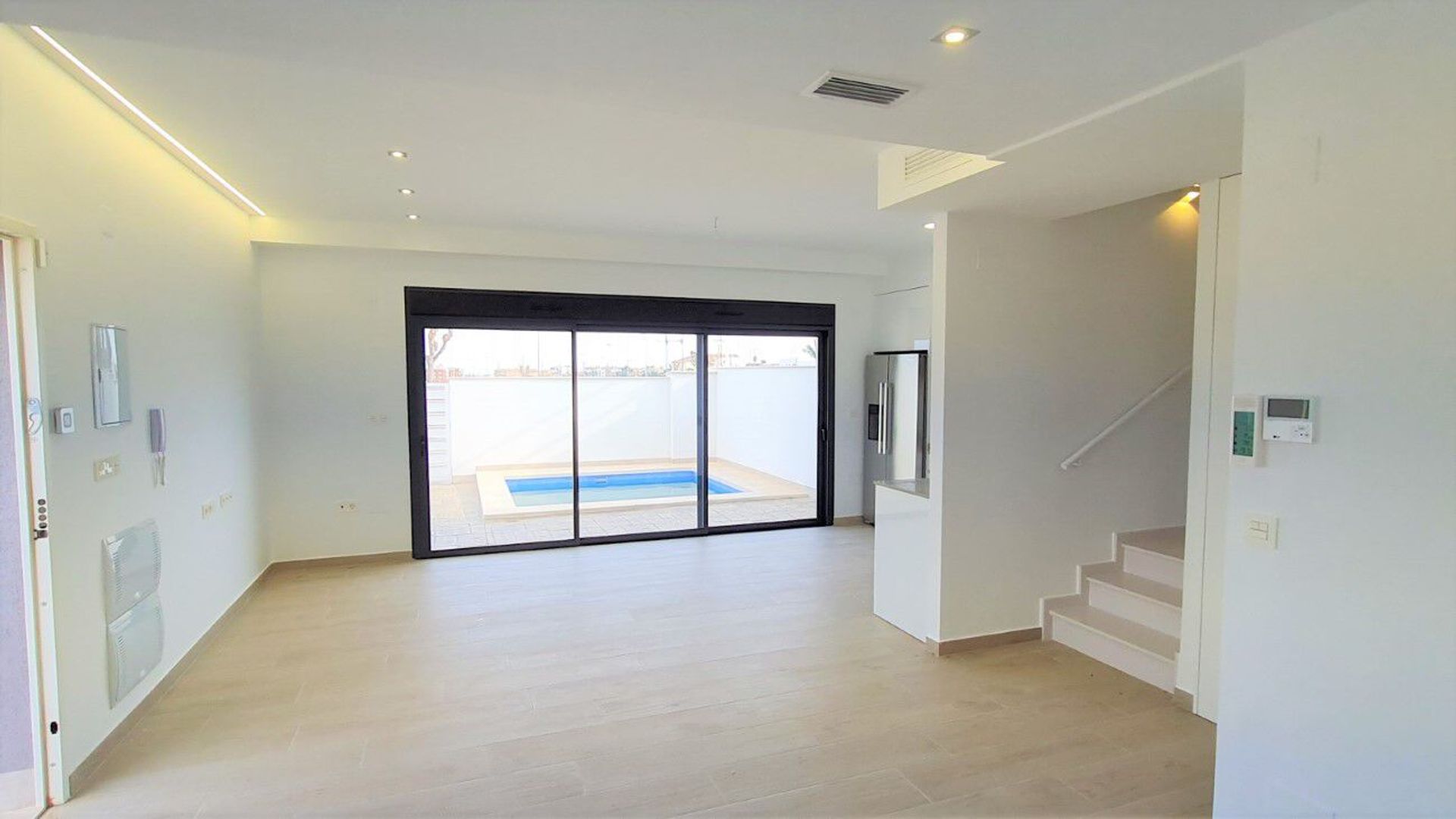 House in Campoamor, Valencia 10740923