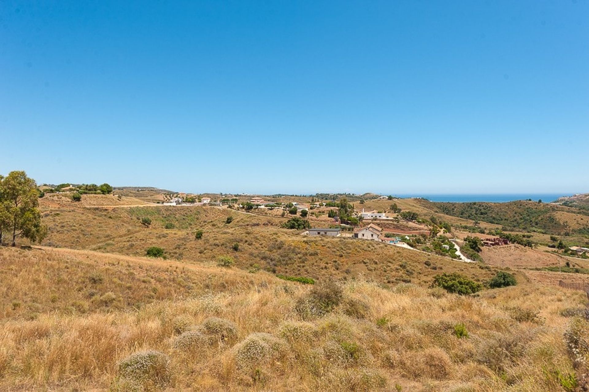 Земля в Las Lagunas de Mijas, Andalucía 10741482