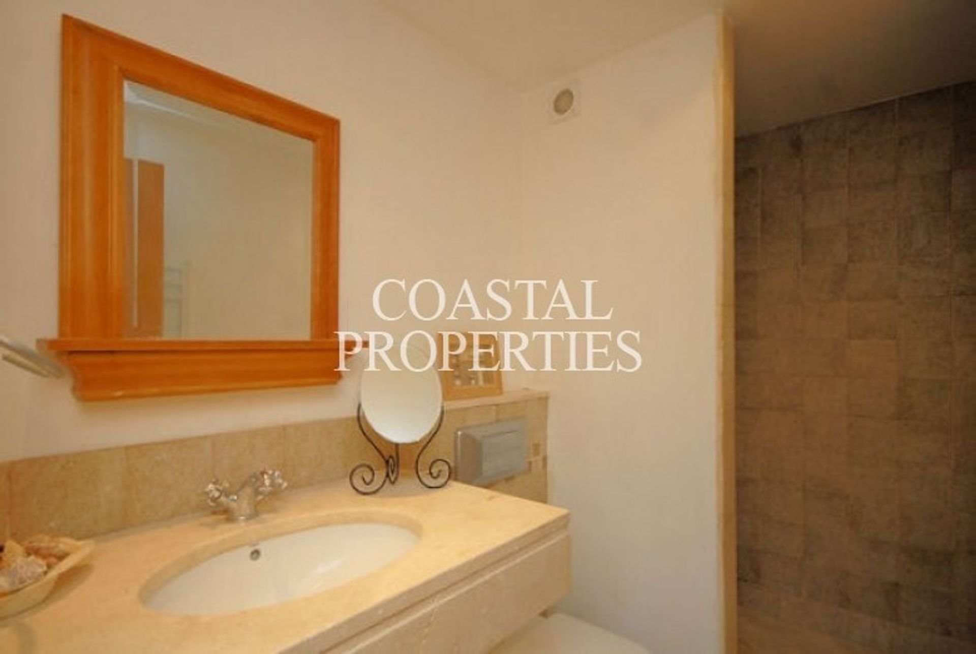 Condominium in Santa Ponsa, Balearic Islands 10741770