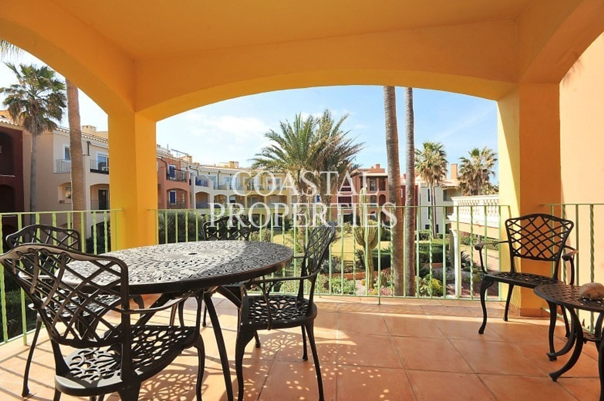 Condominium in Colonia de San Pedro, De Balearen 10741807