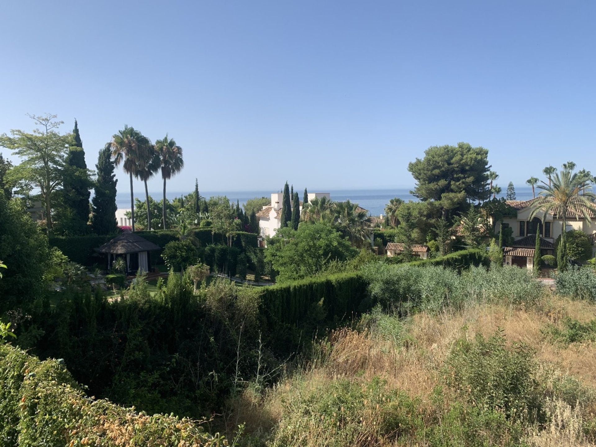 Land in Marbella, Andalusië 10741838