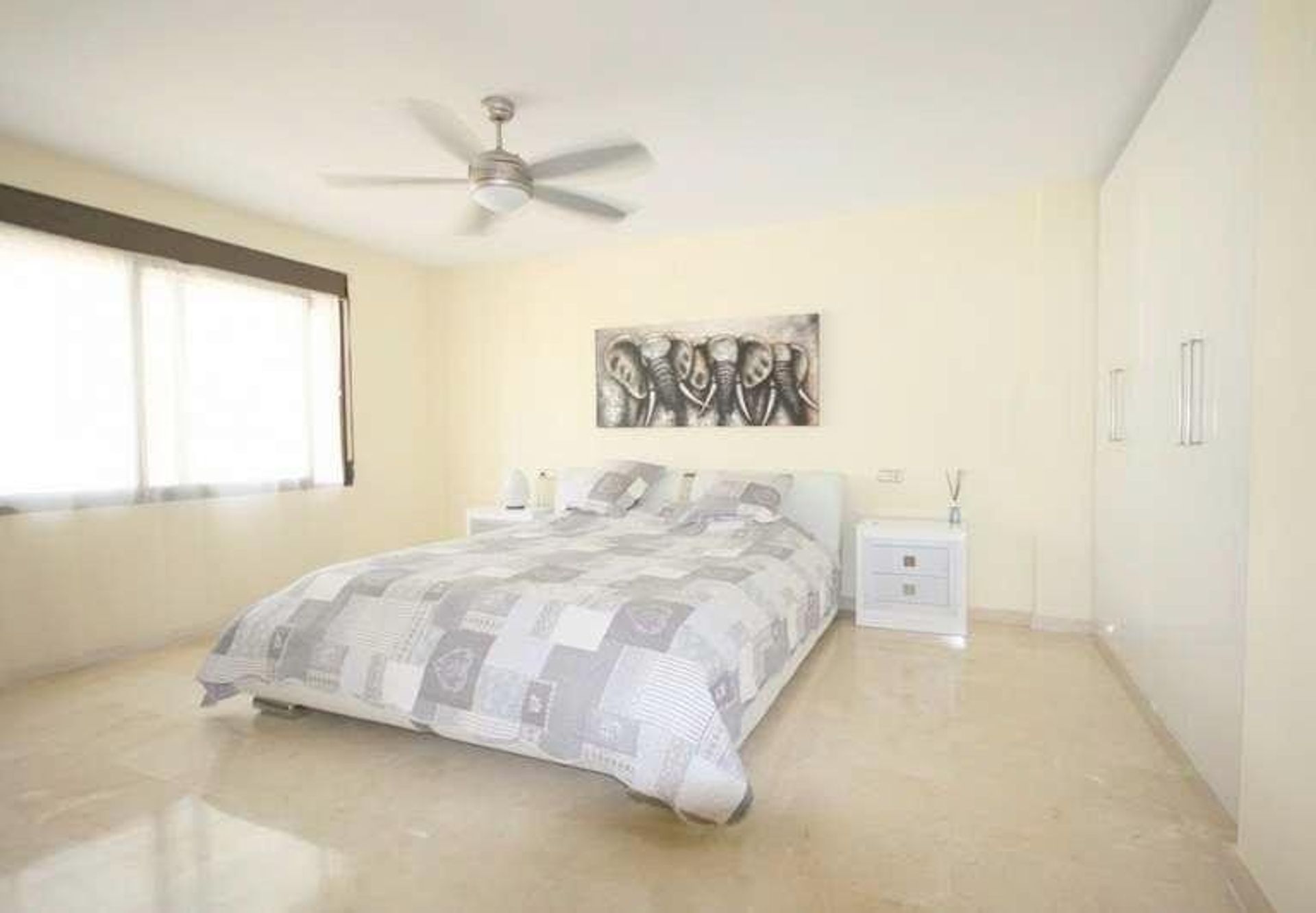 House in Alicante (Alacant), Comunidad Valenciana 10742410