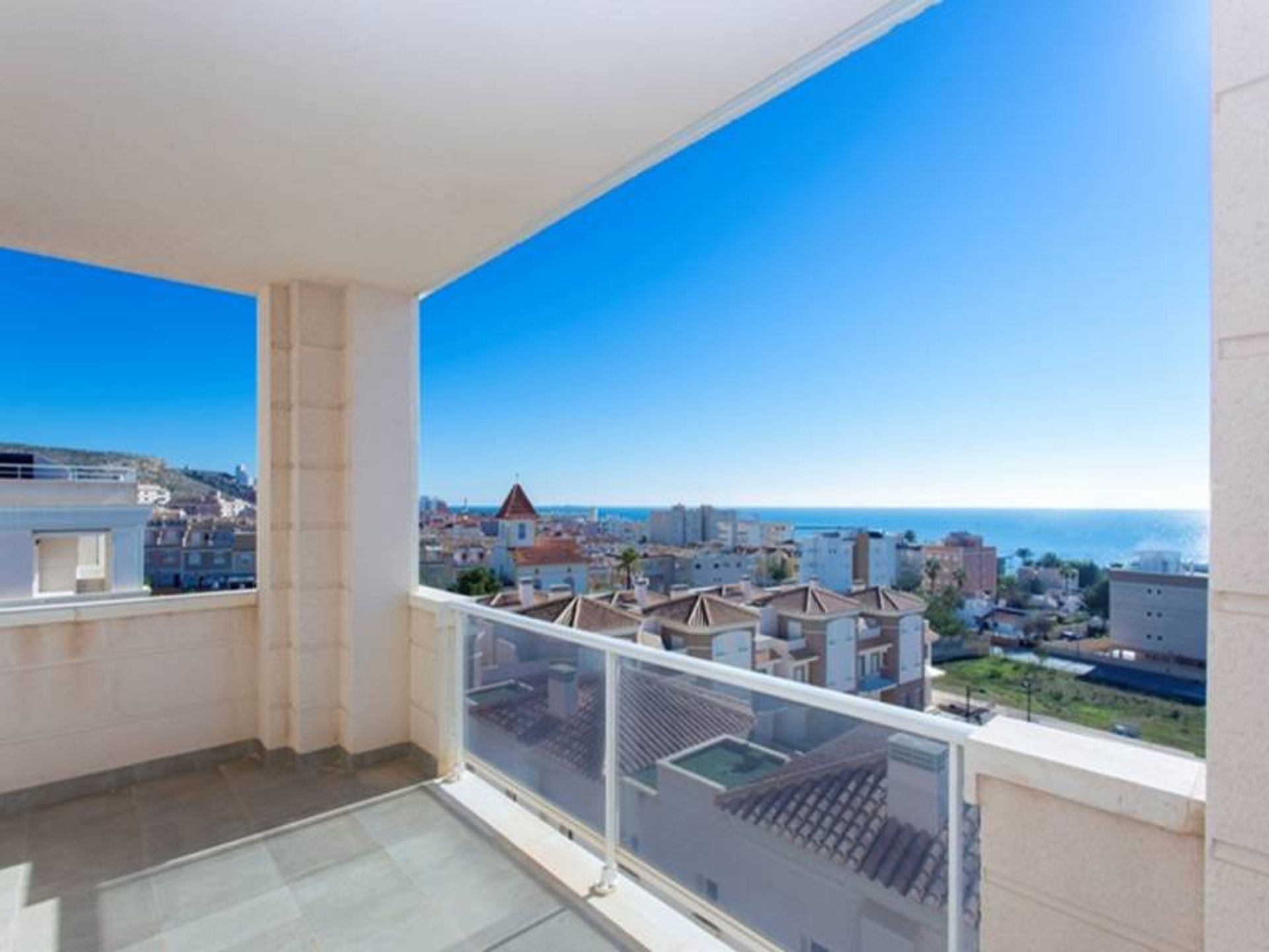 Condominium dans Santa Pola, Comunidad Valenciana 10742473