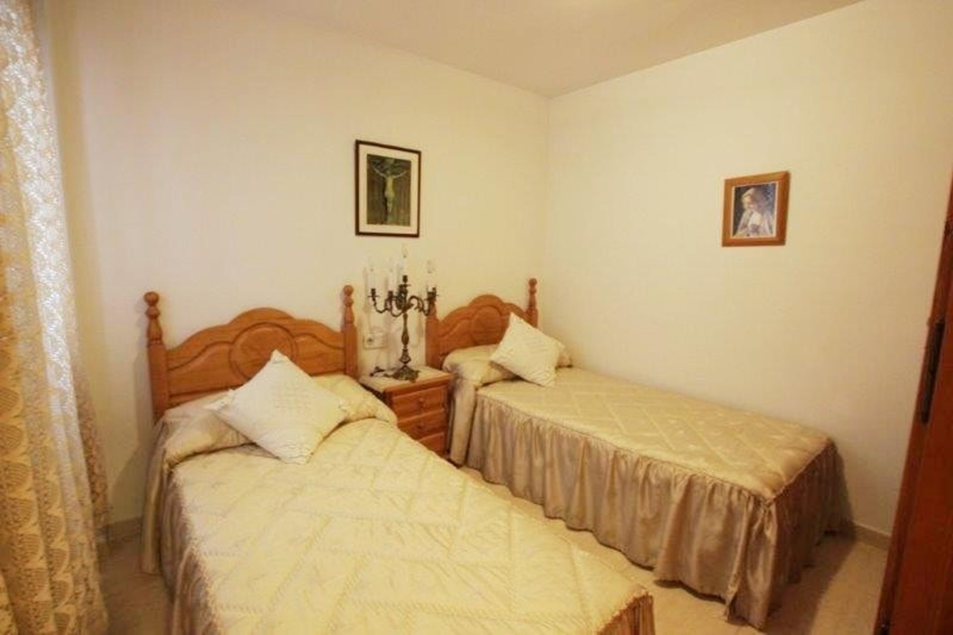 Osakehuoneisto sisään Villafranqueza, Valencia 10742601