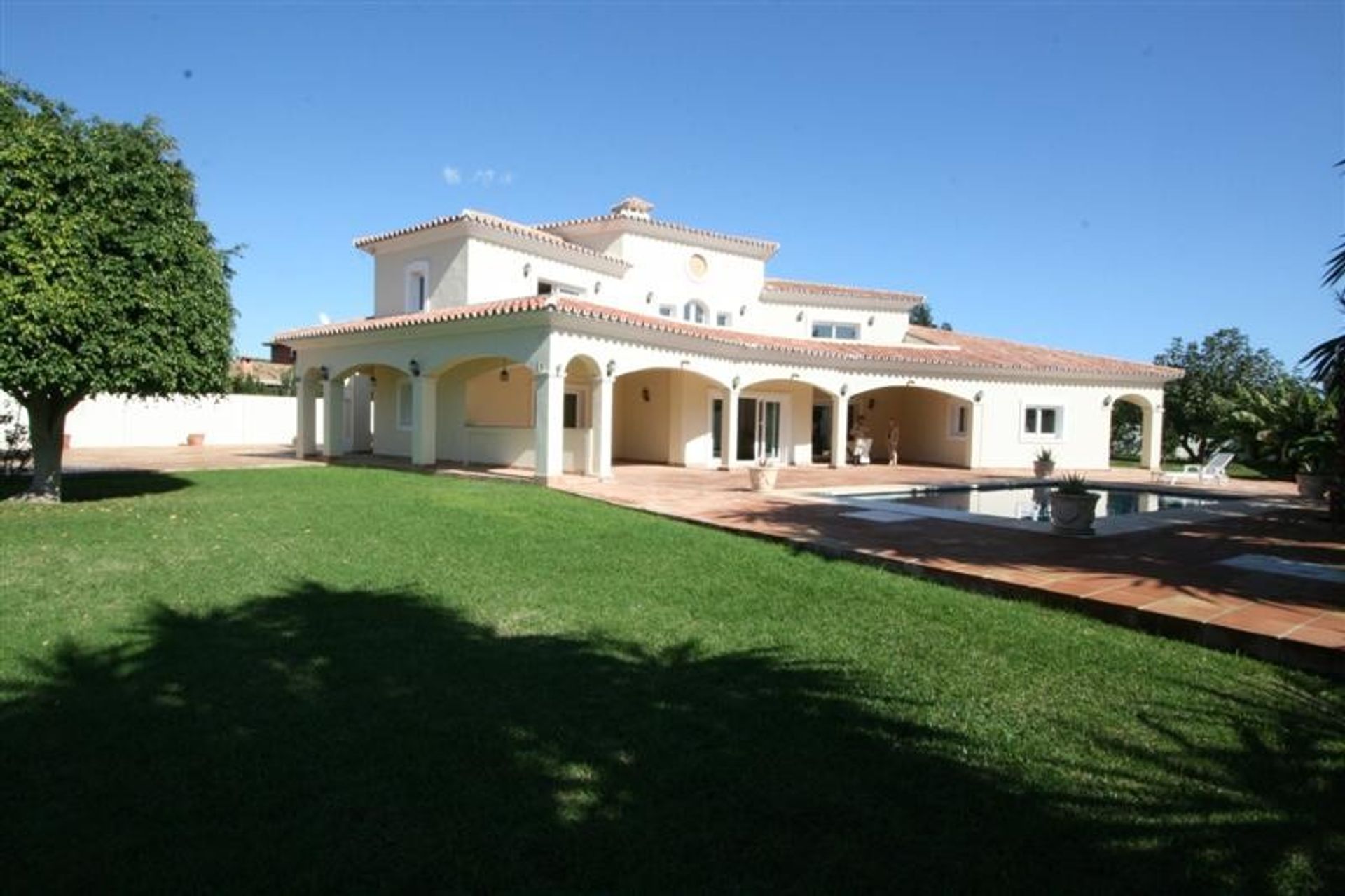 Haus im Estepona, Andalucía 10743103