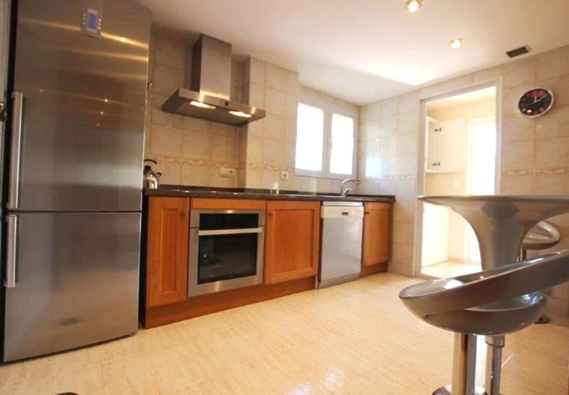 Condominium in Albacete, Castilla-La Mancha 10743118