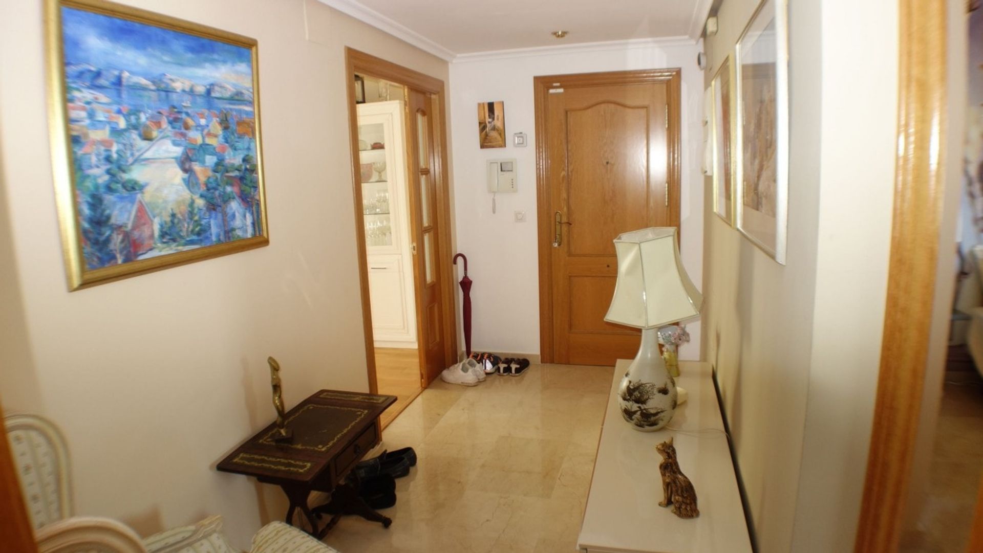 Condominium in Albacete, Castilla-La Mancha 10743118