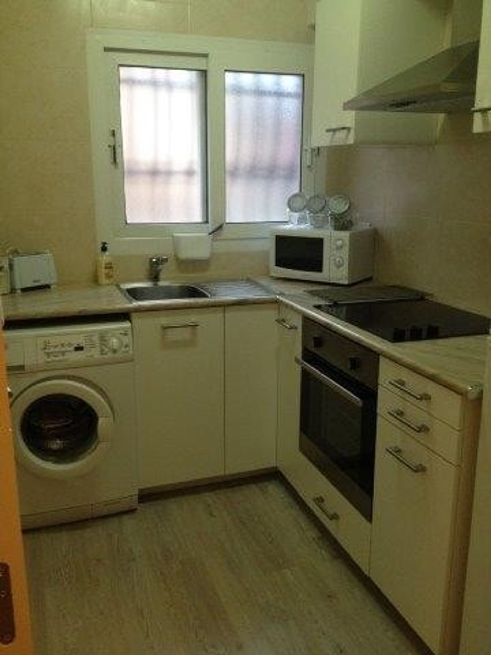 Condominium in Albacete, Castilla-La Mancha 10743162