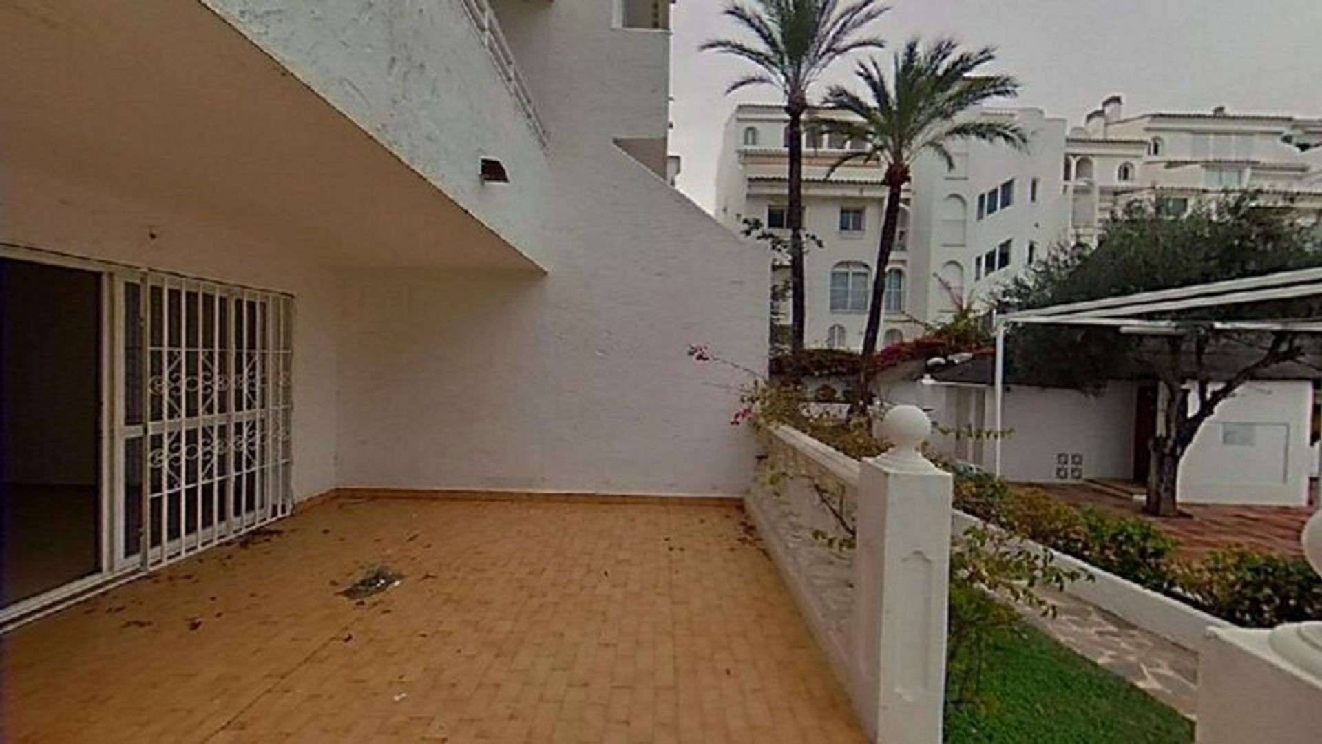 Condominium in Marbella, Andalucía 10743298