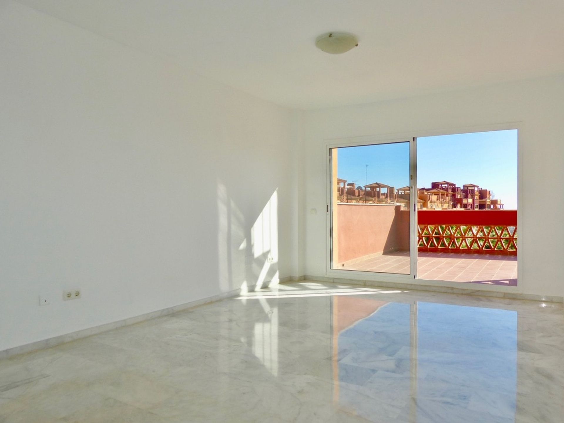 Condominium in Ojen, Andalusia 10743474