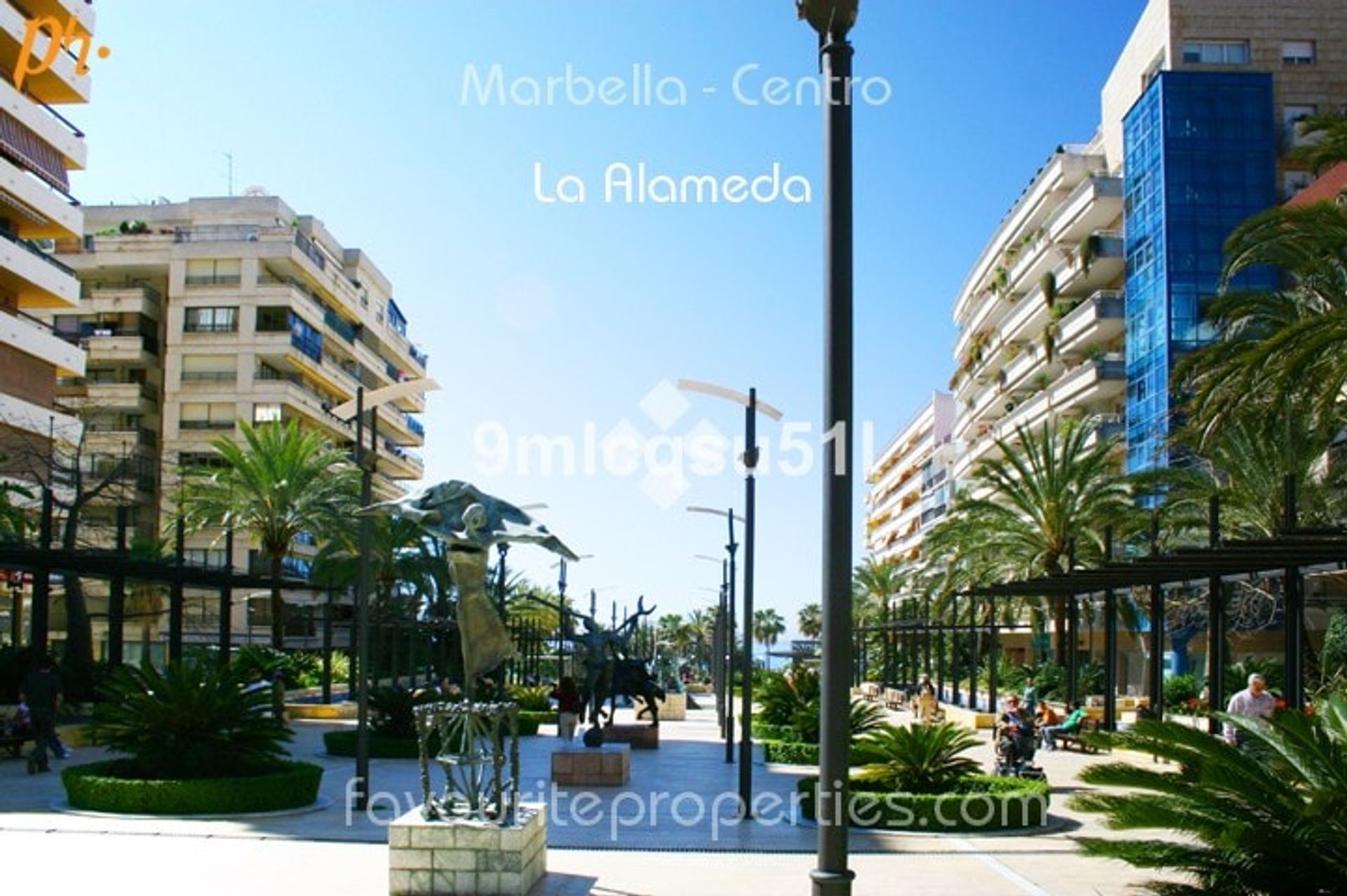 Industrieel in El Engel, Andalusië 10743500