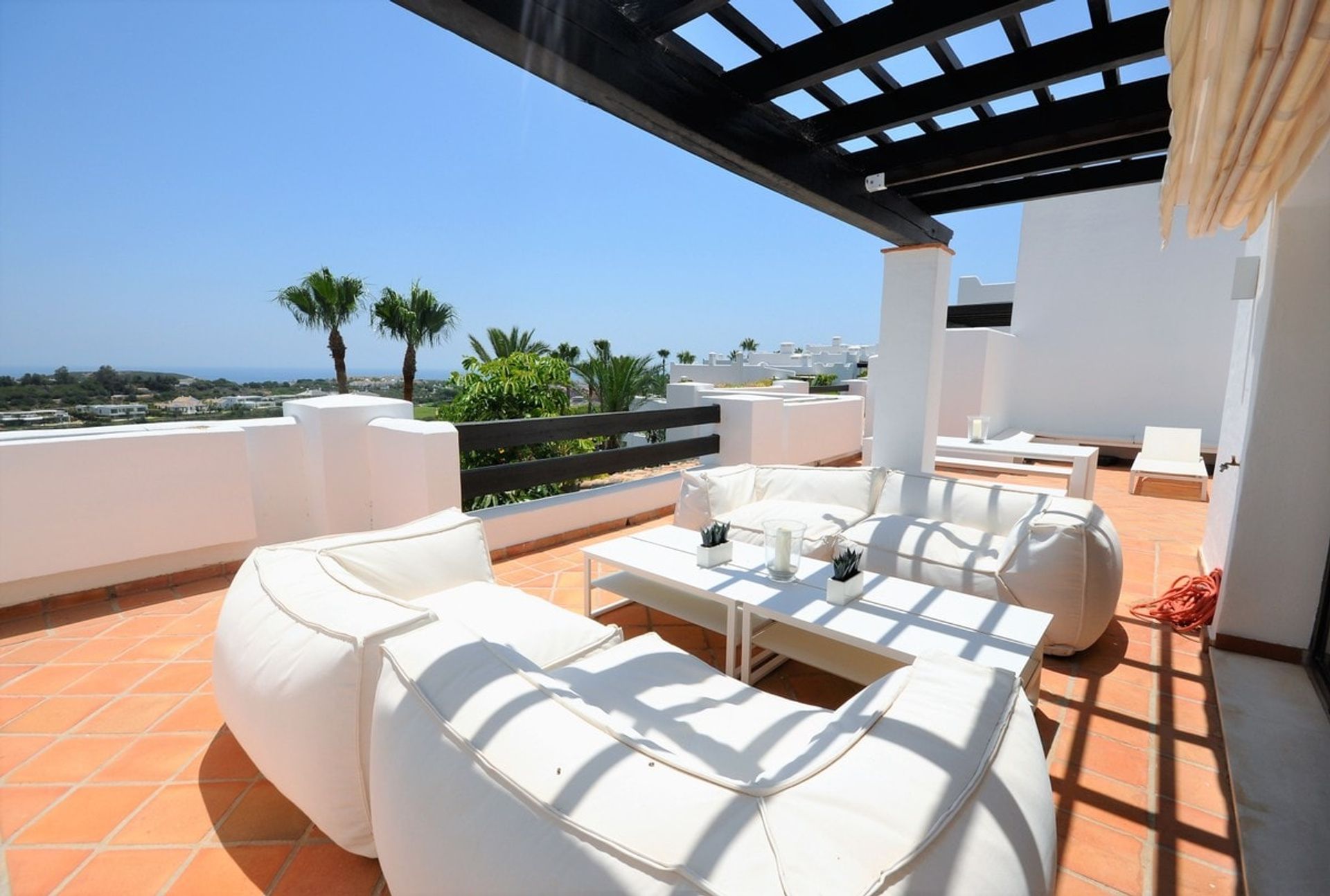 Condominium in San Luis de Sabinillas, Andalusië 10743644