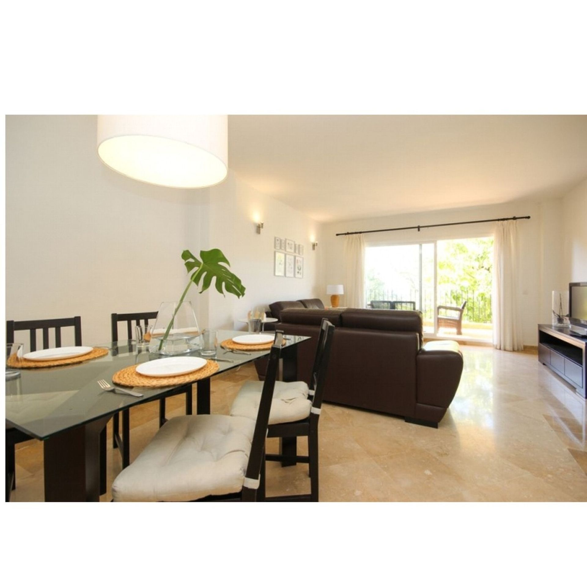 Condominium dans Fuengirola, Andalousie 10743677