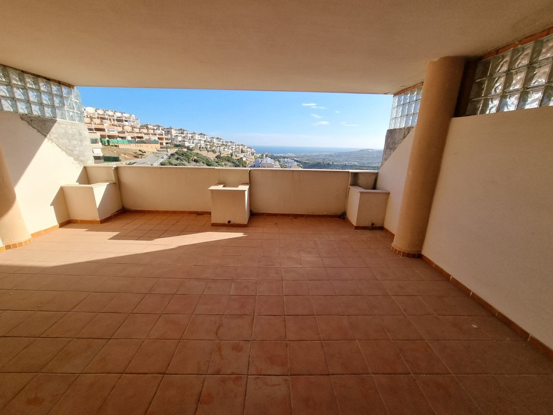 Condominium dans , Andalucía 10743739