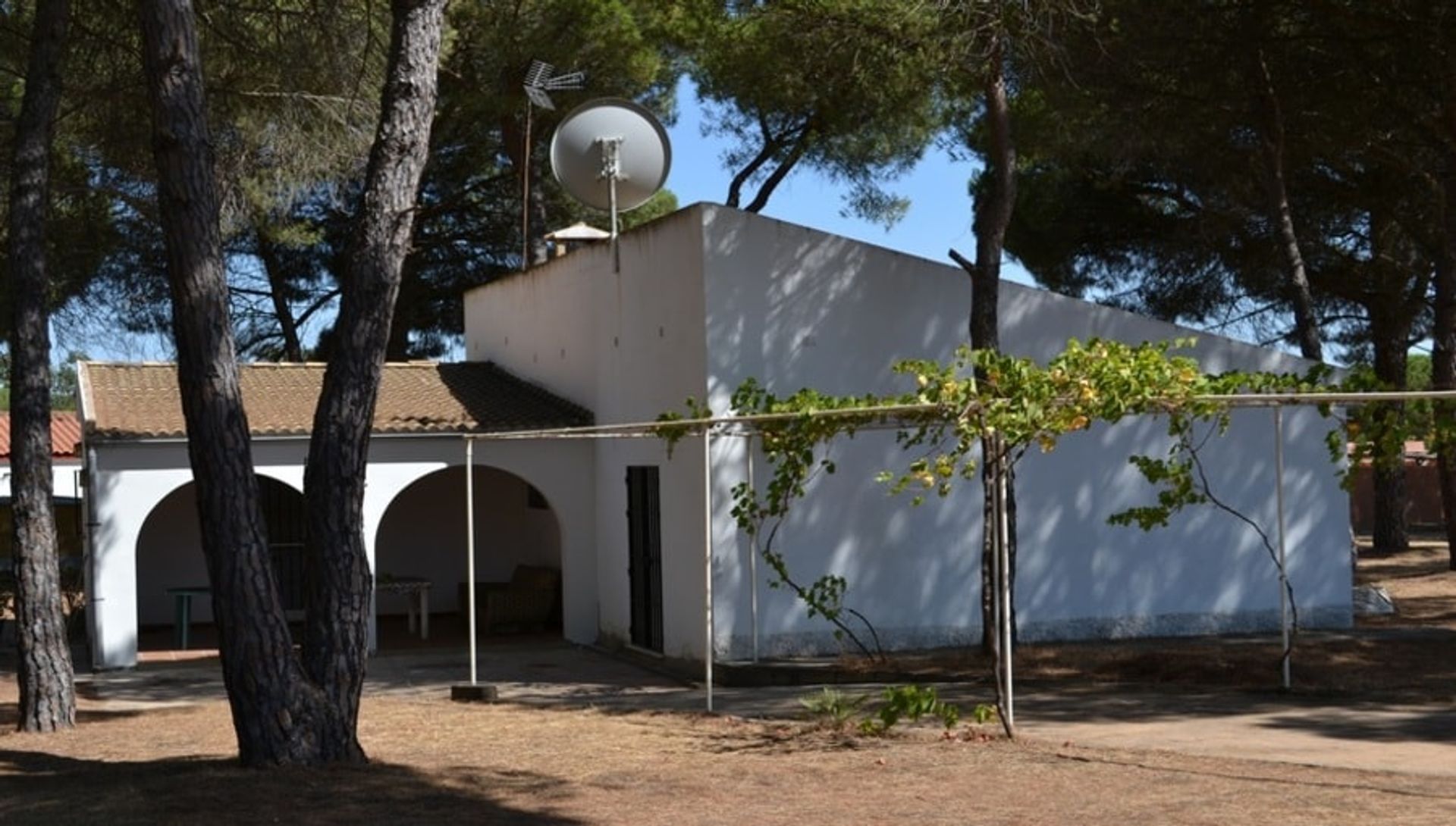 Будинок в Bonares, Andalucía 10744484