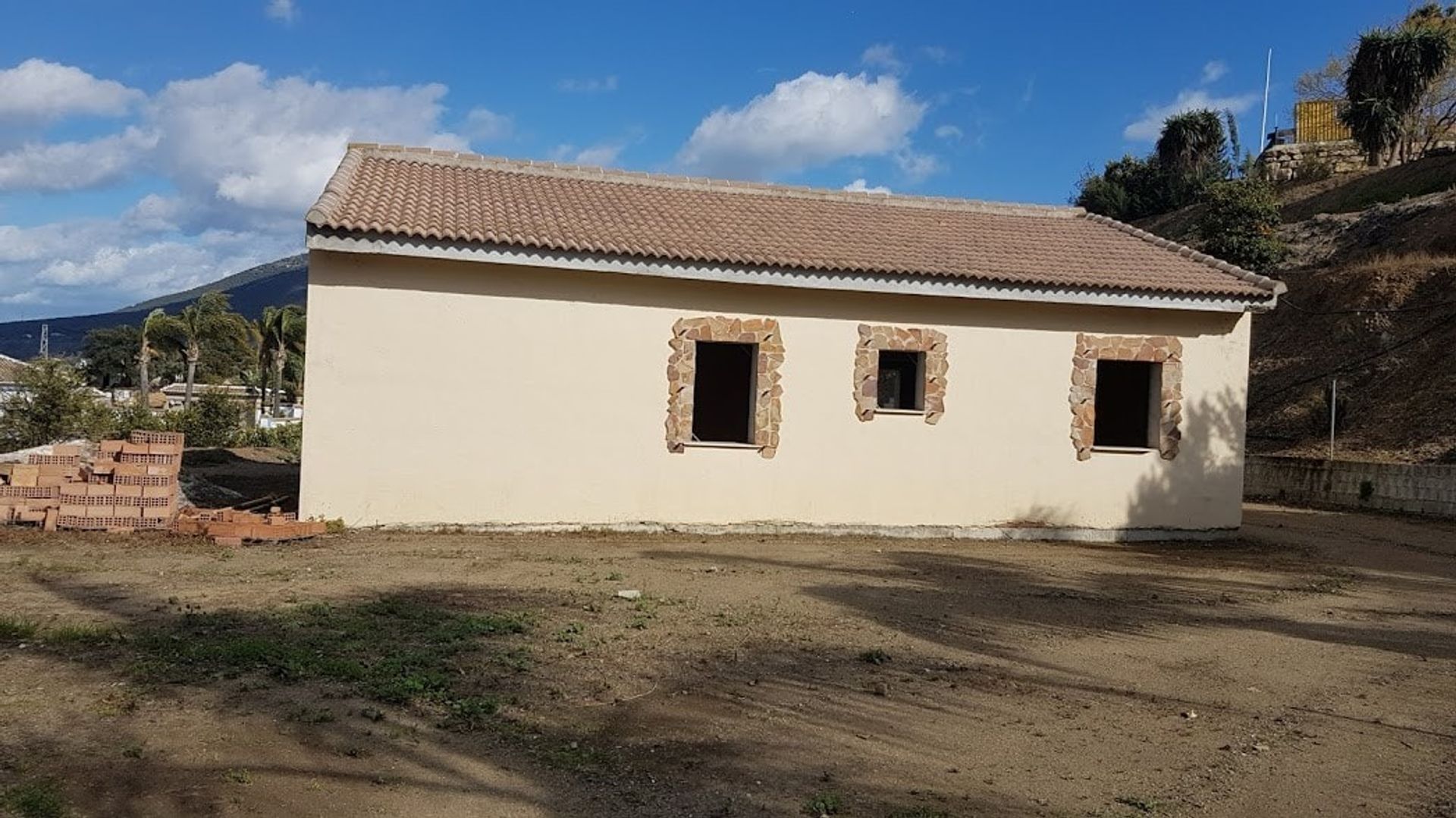 Rumah di Alhaurín el Grande, Andalucía 10744488