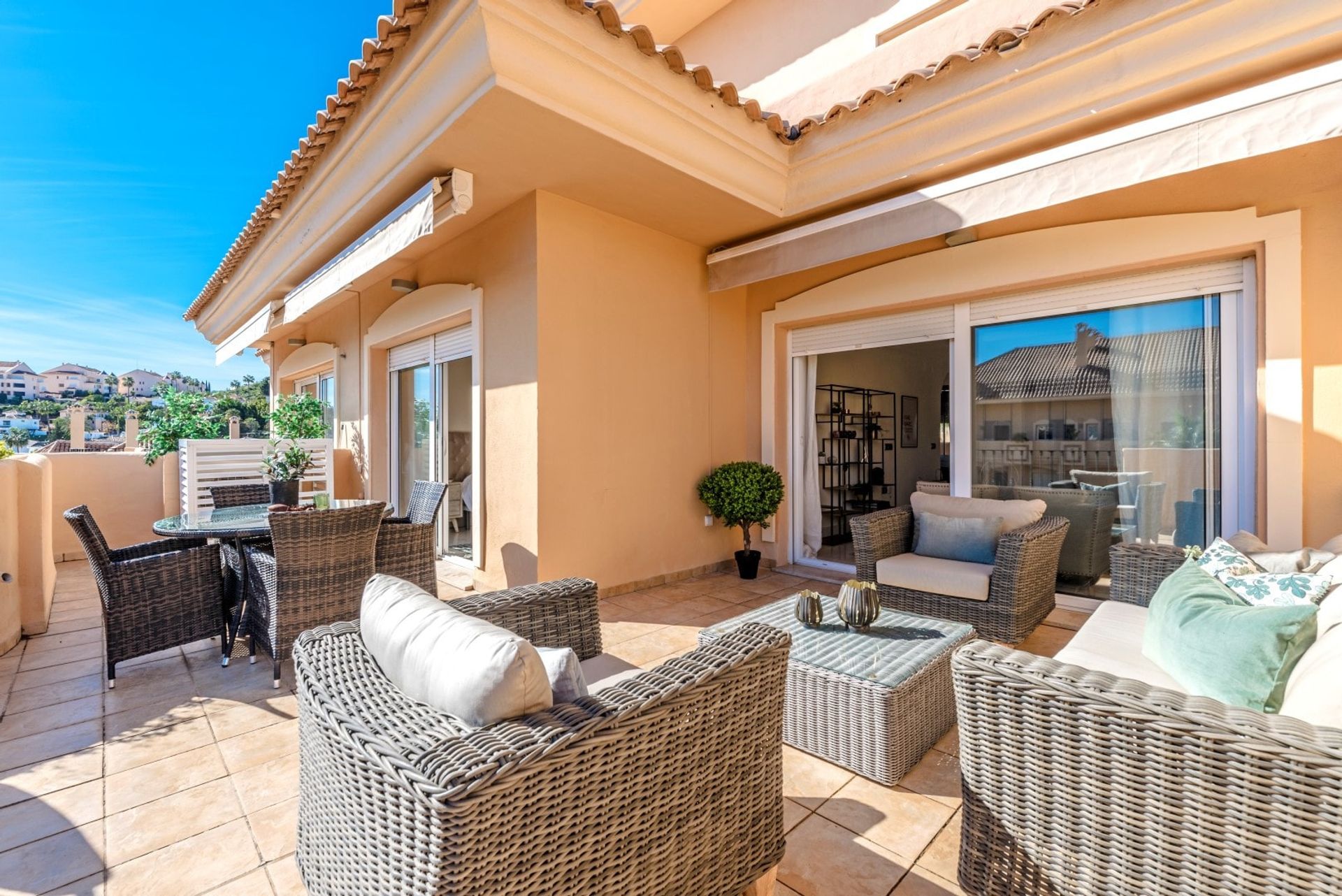 Condominio en Marbella, Andalucía 10744508