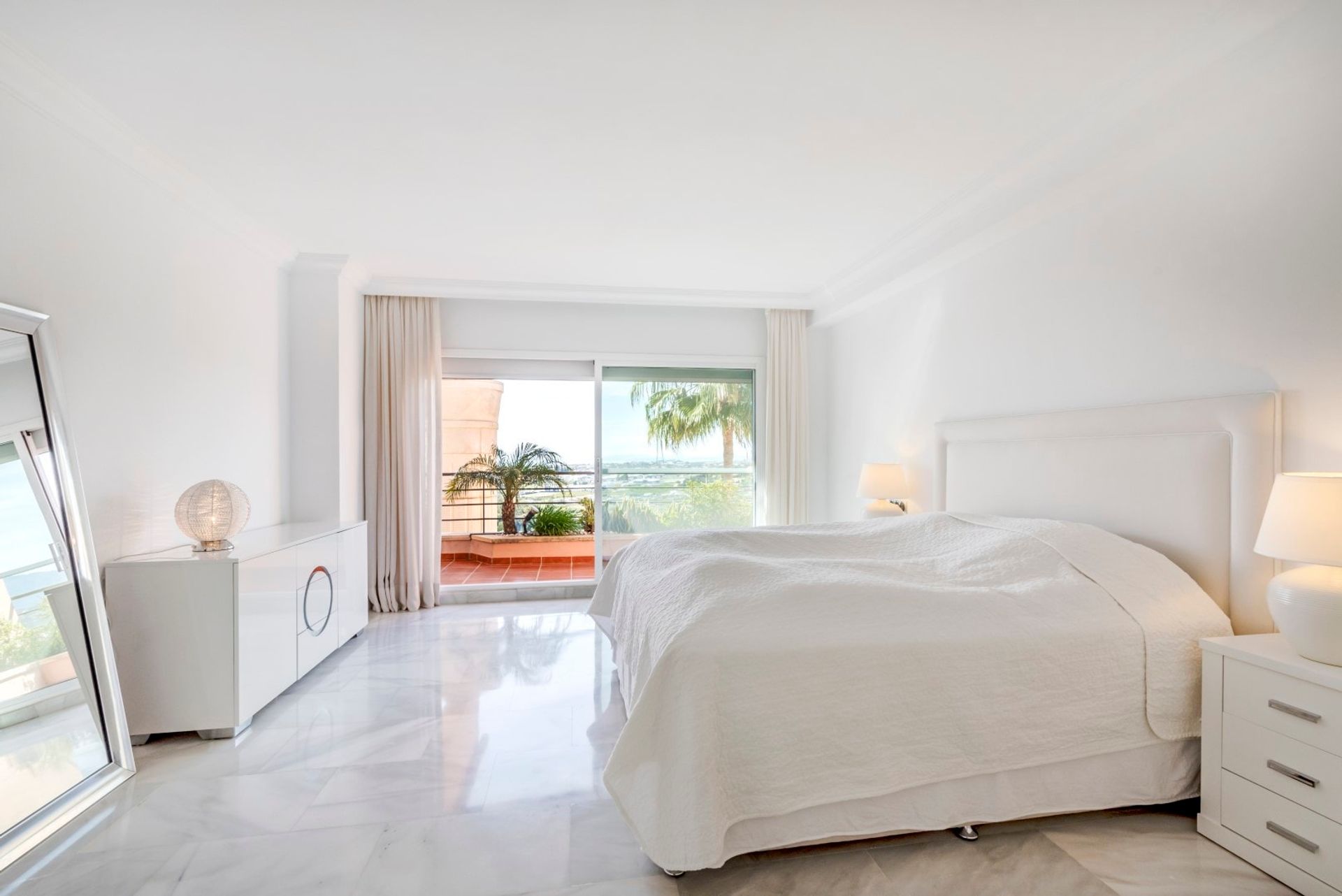 Condominio en Marbella, Andalucía 10744589