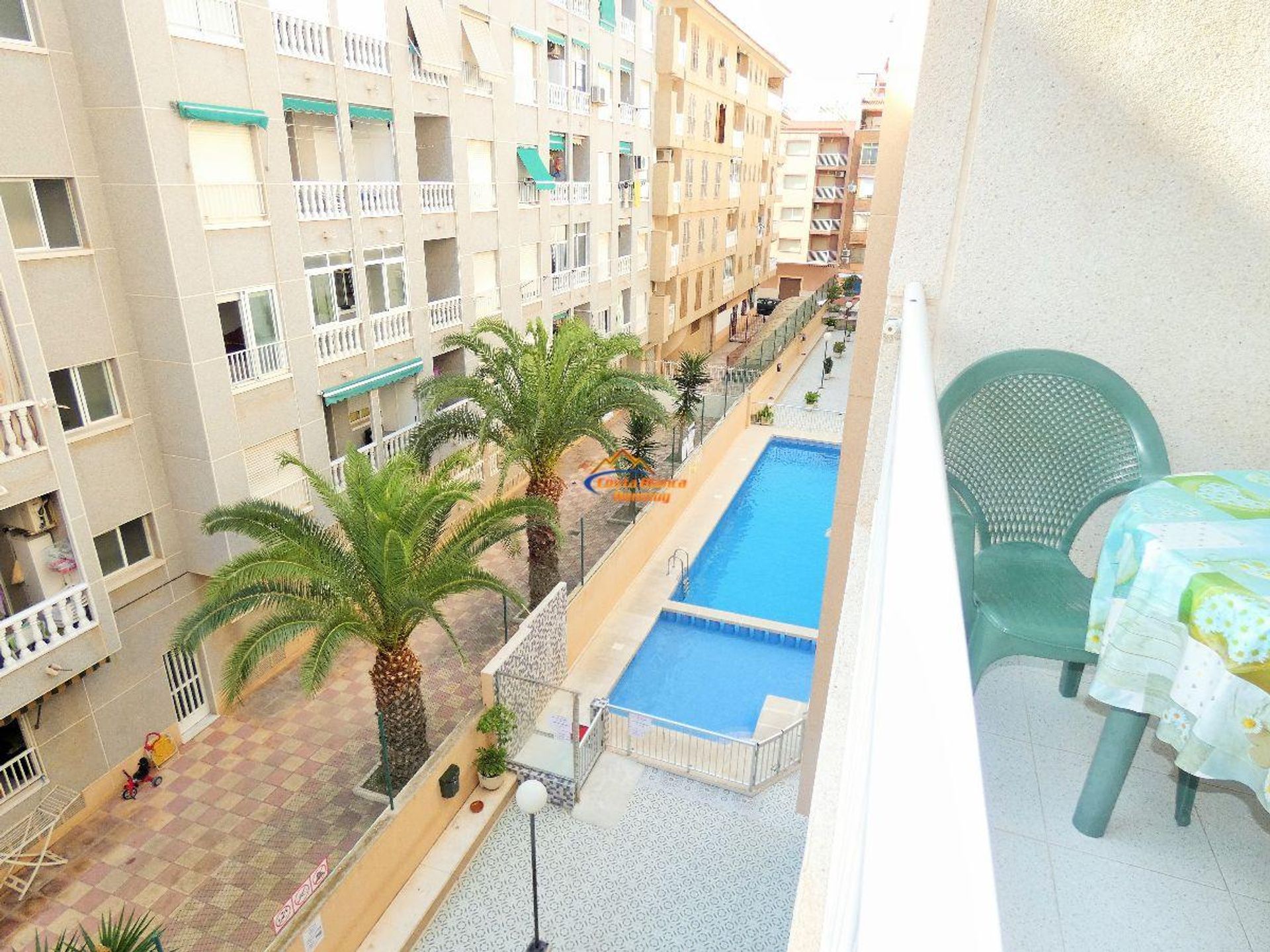 Condominium in El Tocino, Valencia 10744701