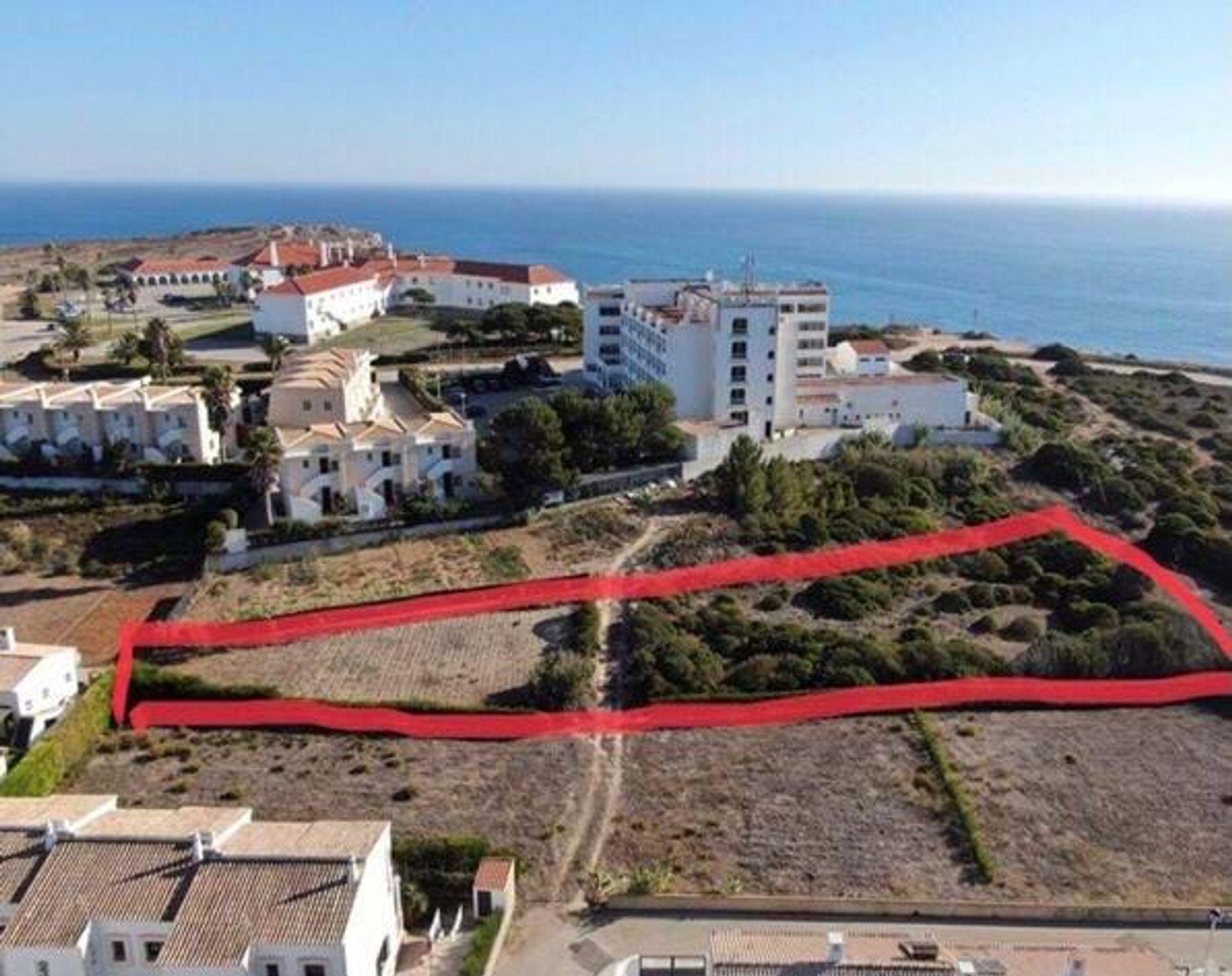 Земля в Sagres, Faro 10745499