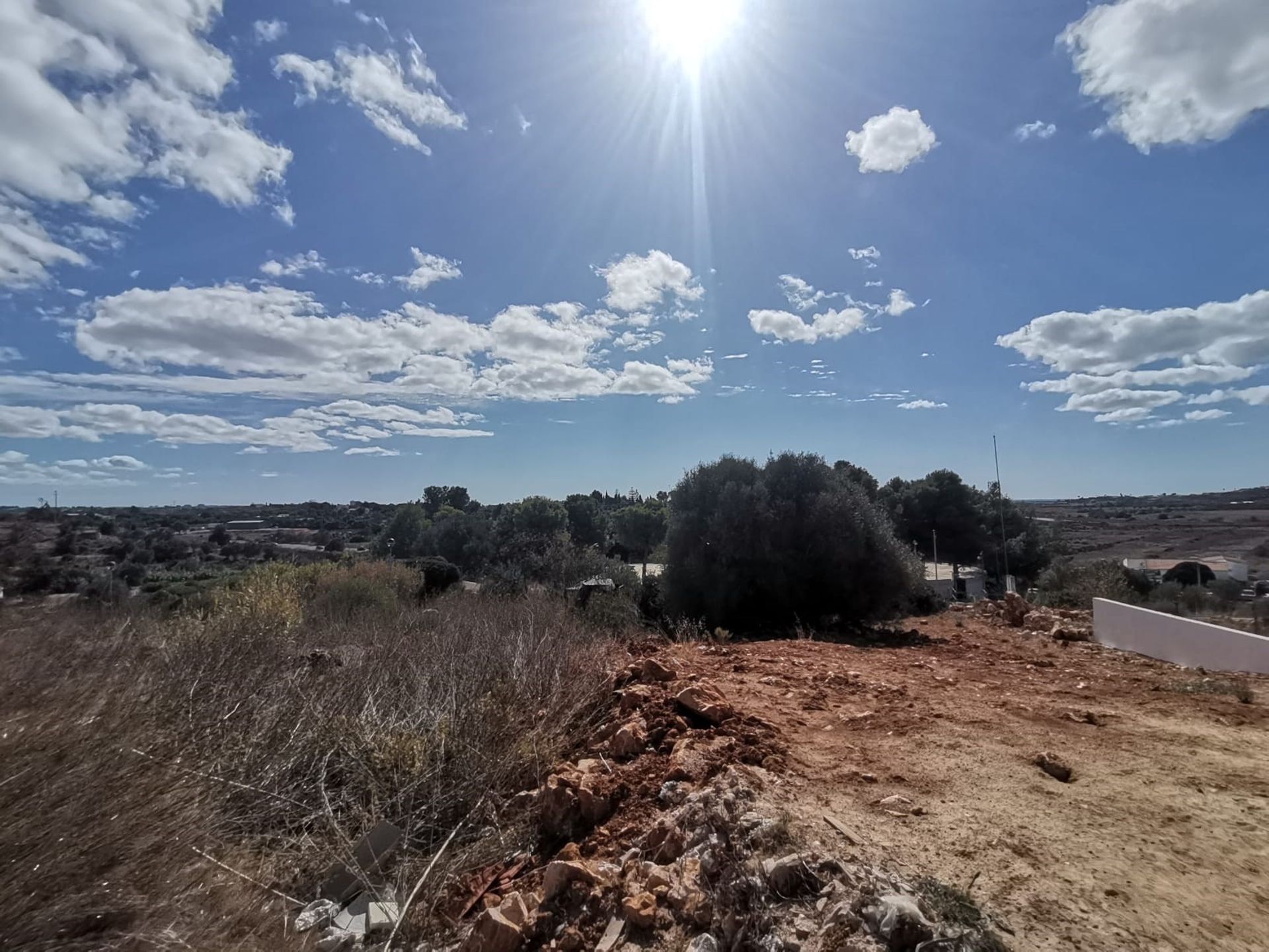 Land in , Faro District 10745529