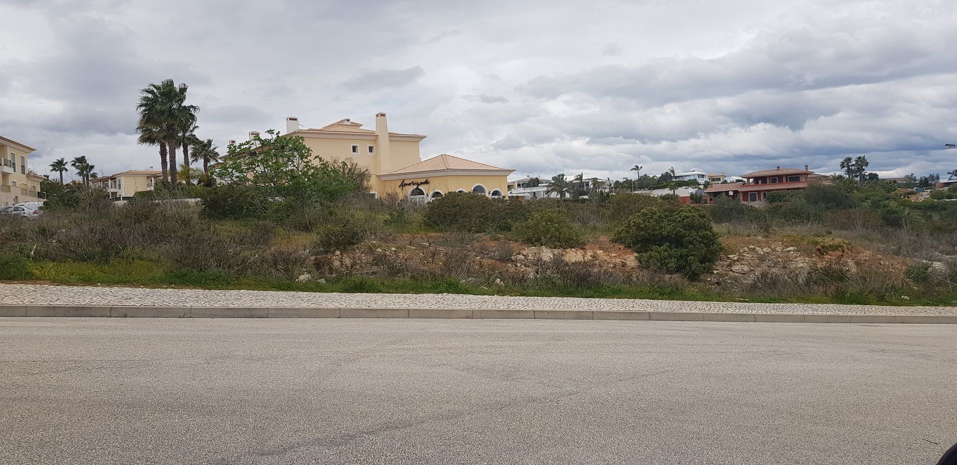 Land in Lagos, Faro 10745555