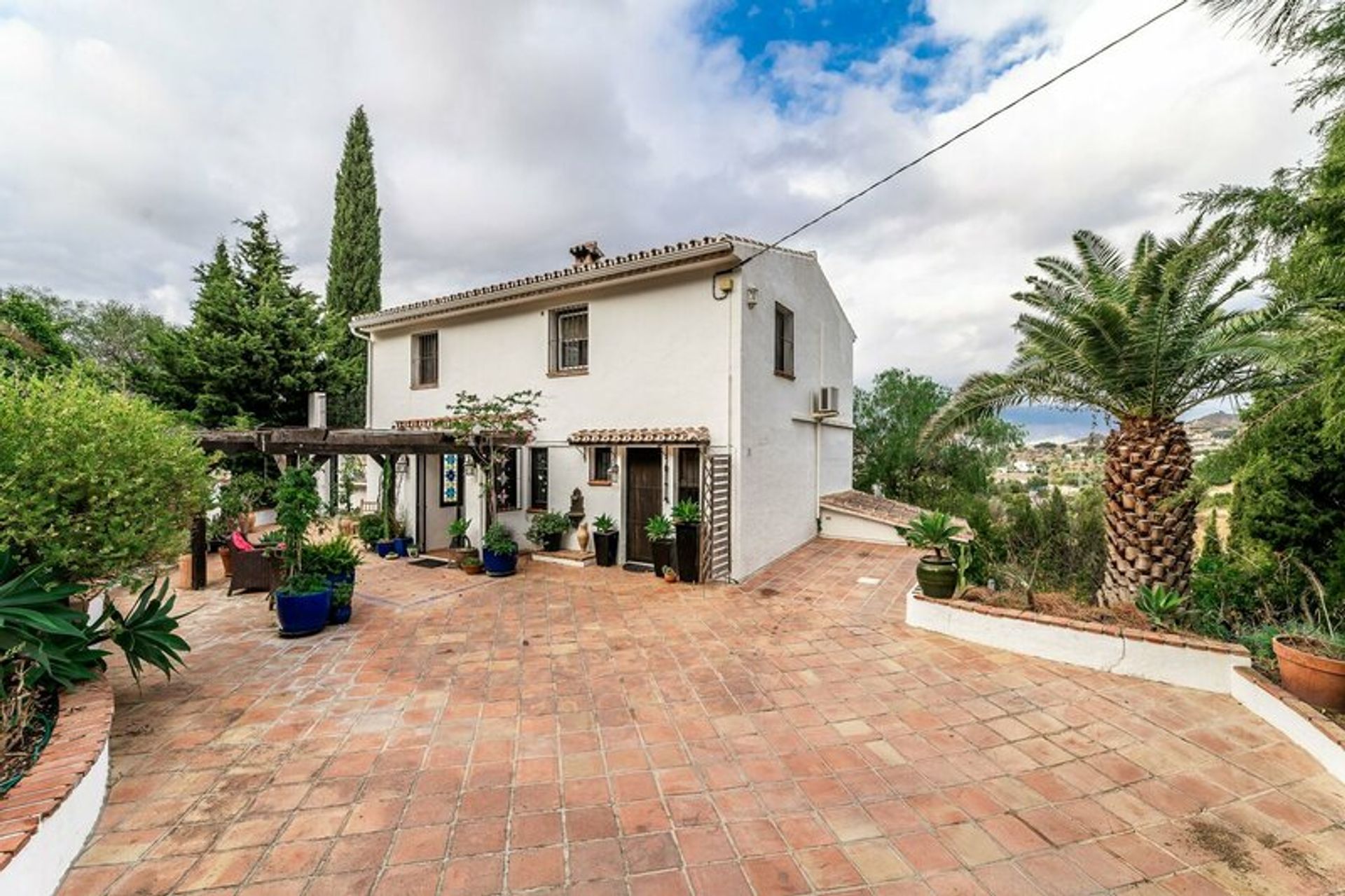 casa no Alhaurín el Grande, Andaluzia 10745960