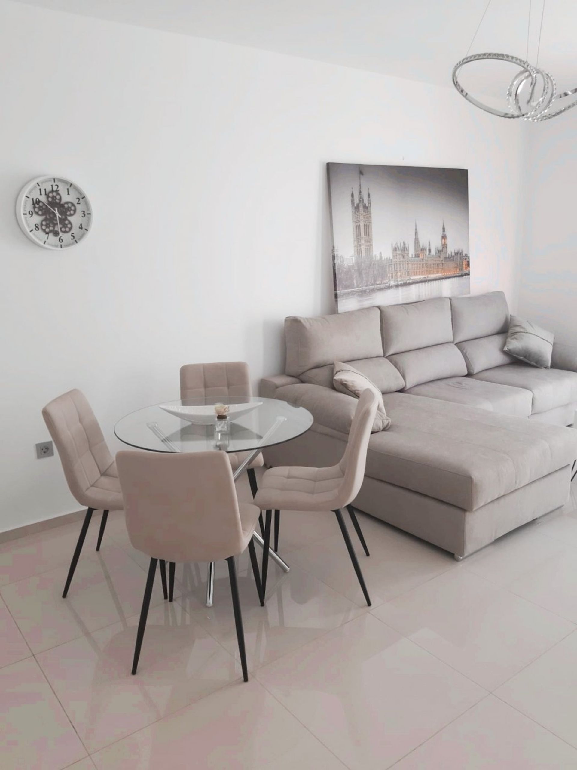 Condominium in Los Montesinos, Comunidad Valenciana 10746032