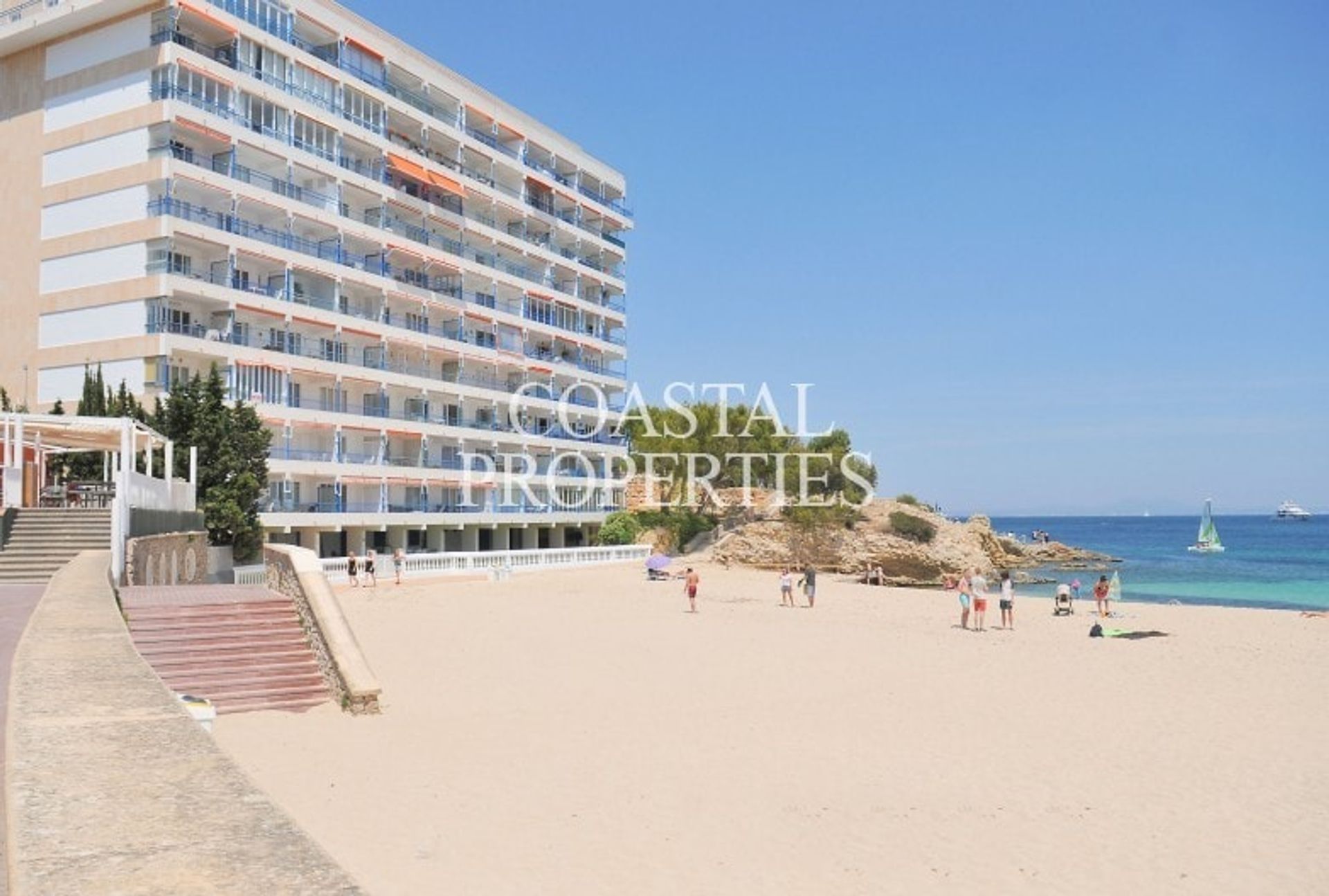 Condominium in Calvia, De Balearen 10746330