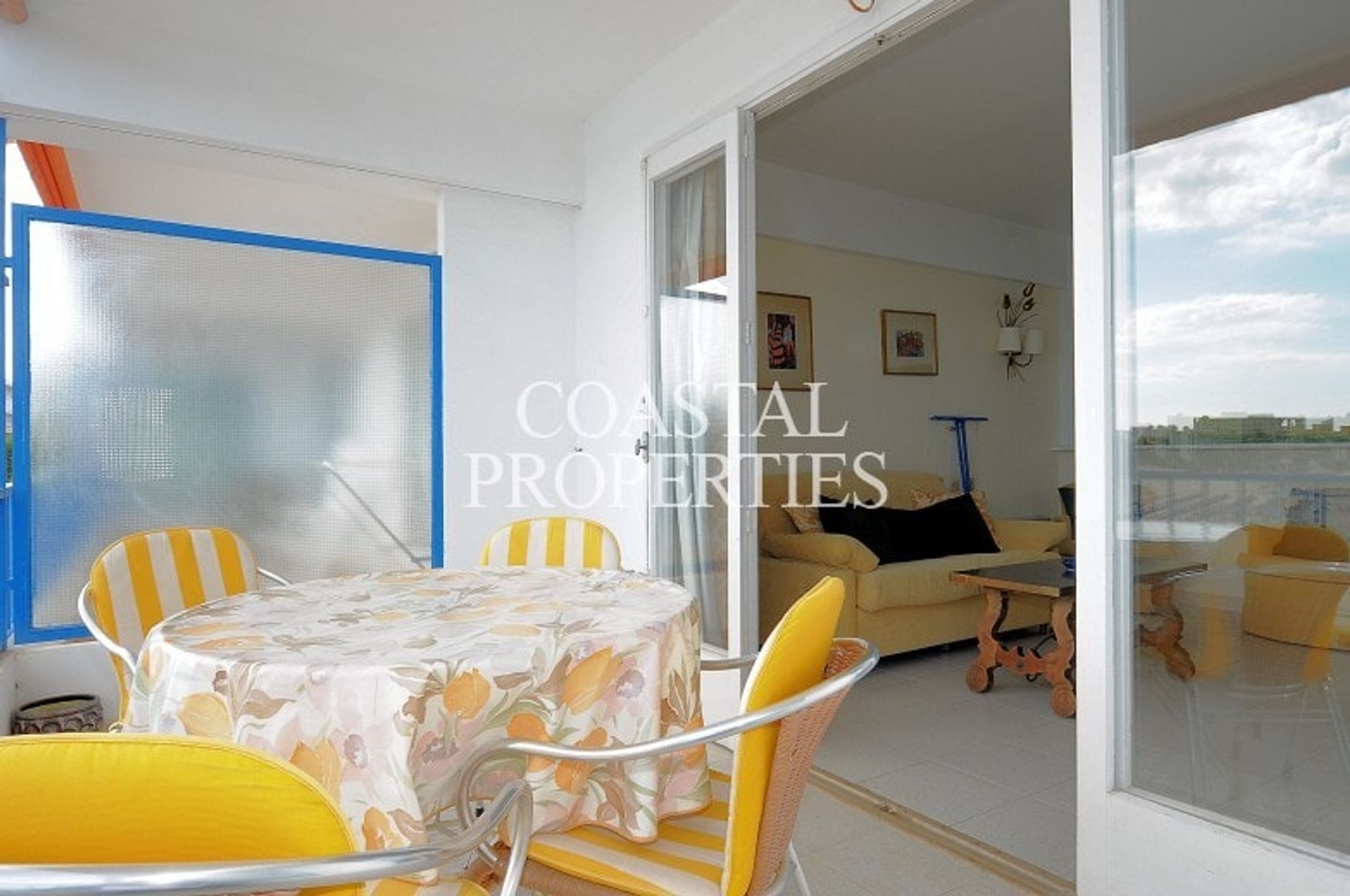 Condominium in Calvia, De Balearen 10746330