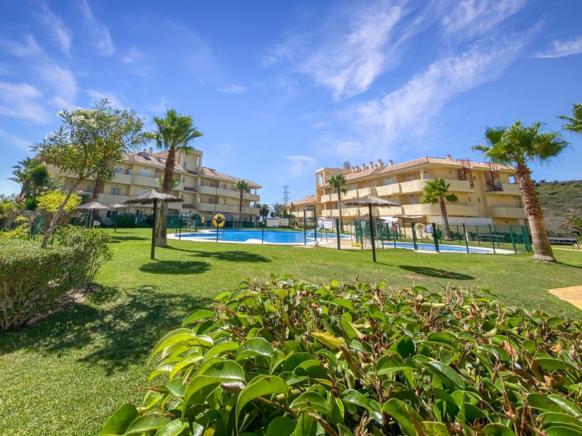 Condominio en La Duquesa, Andalucía 10746517