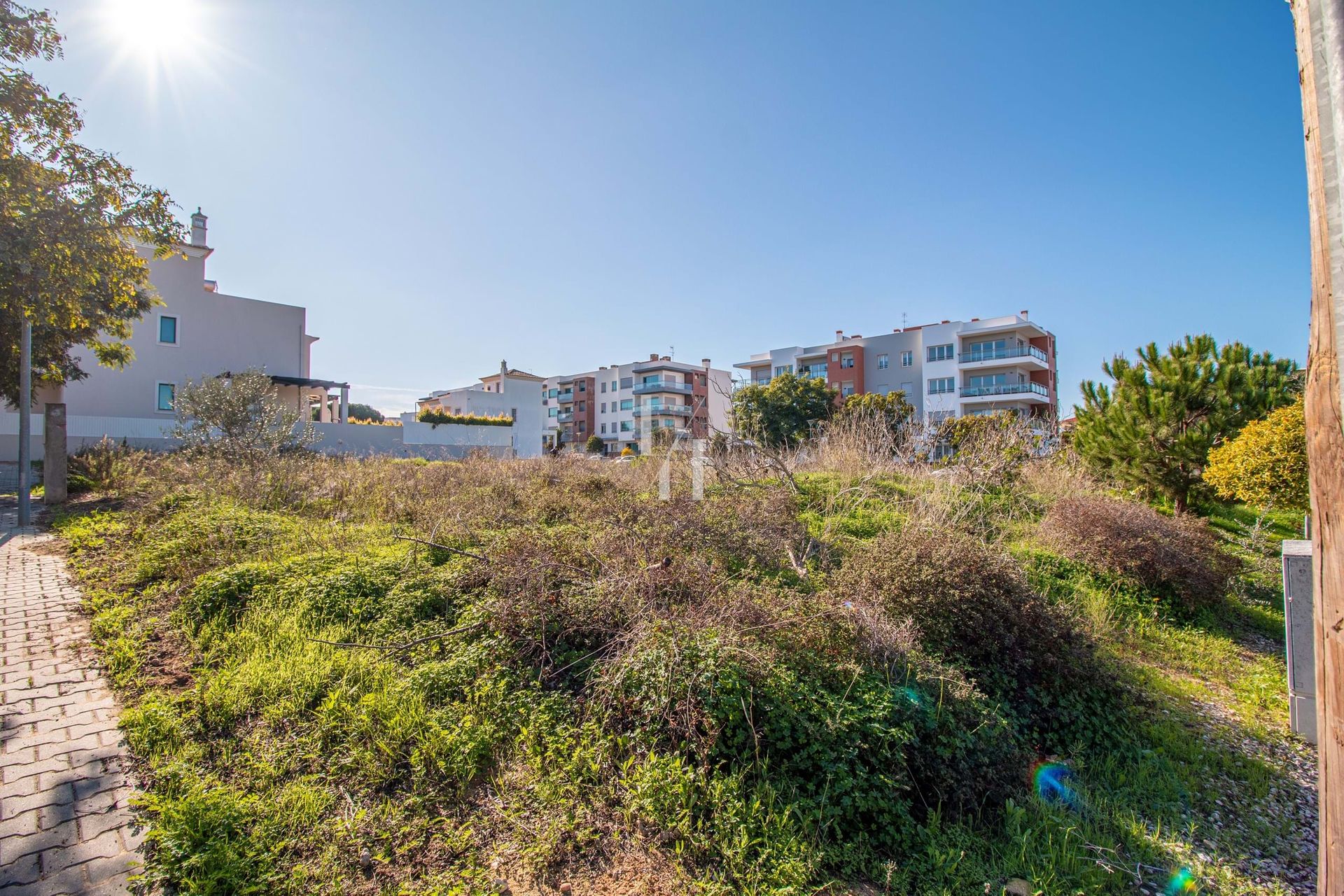 土地 在 甘貝拉斯, 法魯 10746595