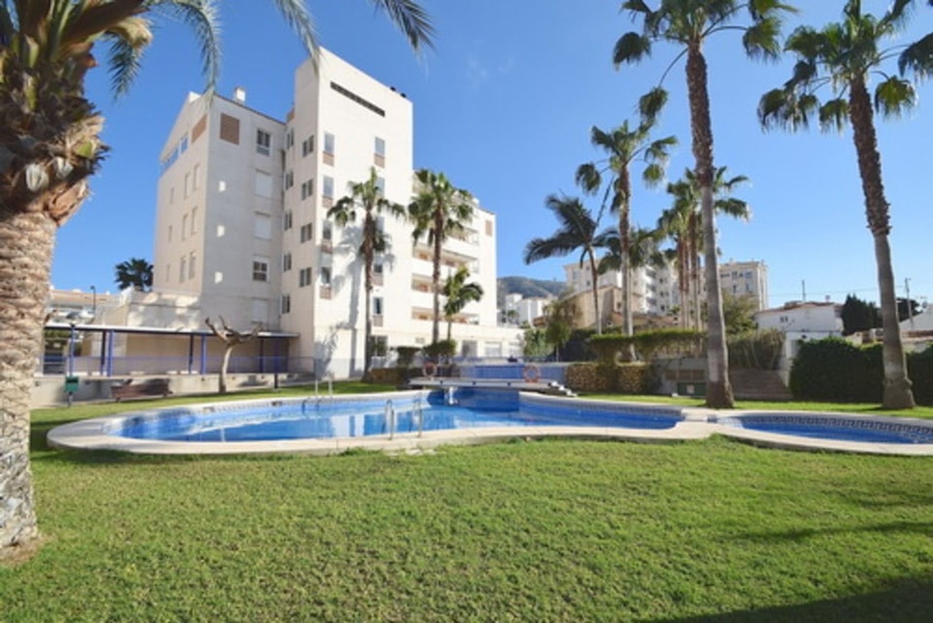 Condominium in Albacete, Castilla-La Mancha 10747108